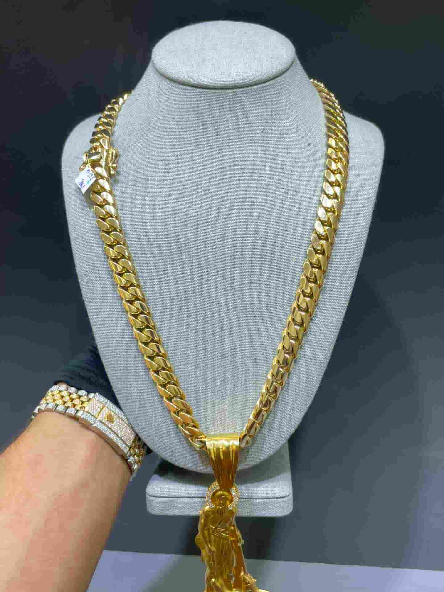 San Lazaro 14k Gold Pendant