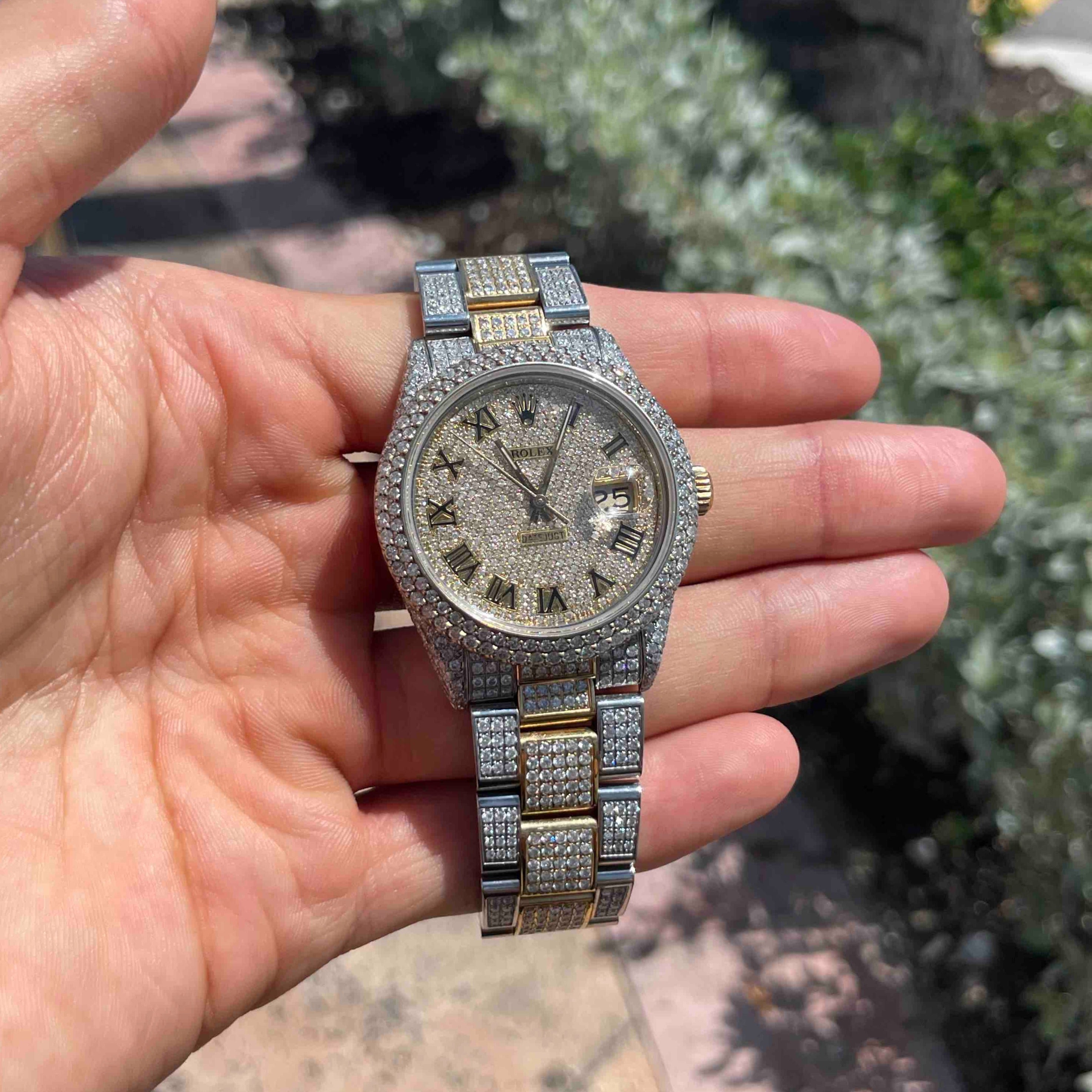 iced out VS1 Rolex 36mm๐
