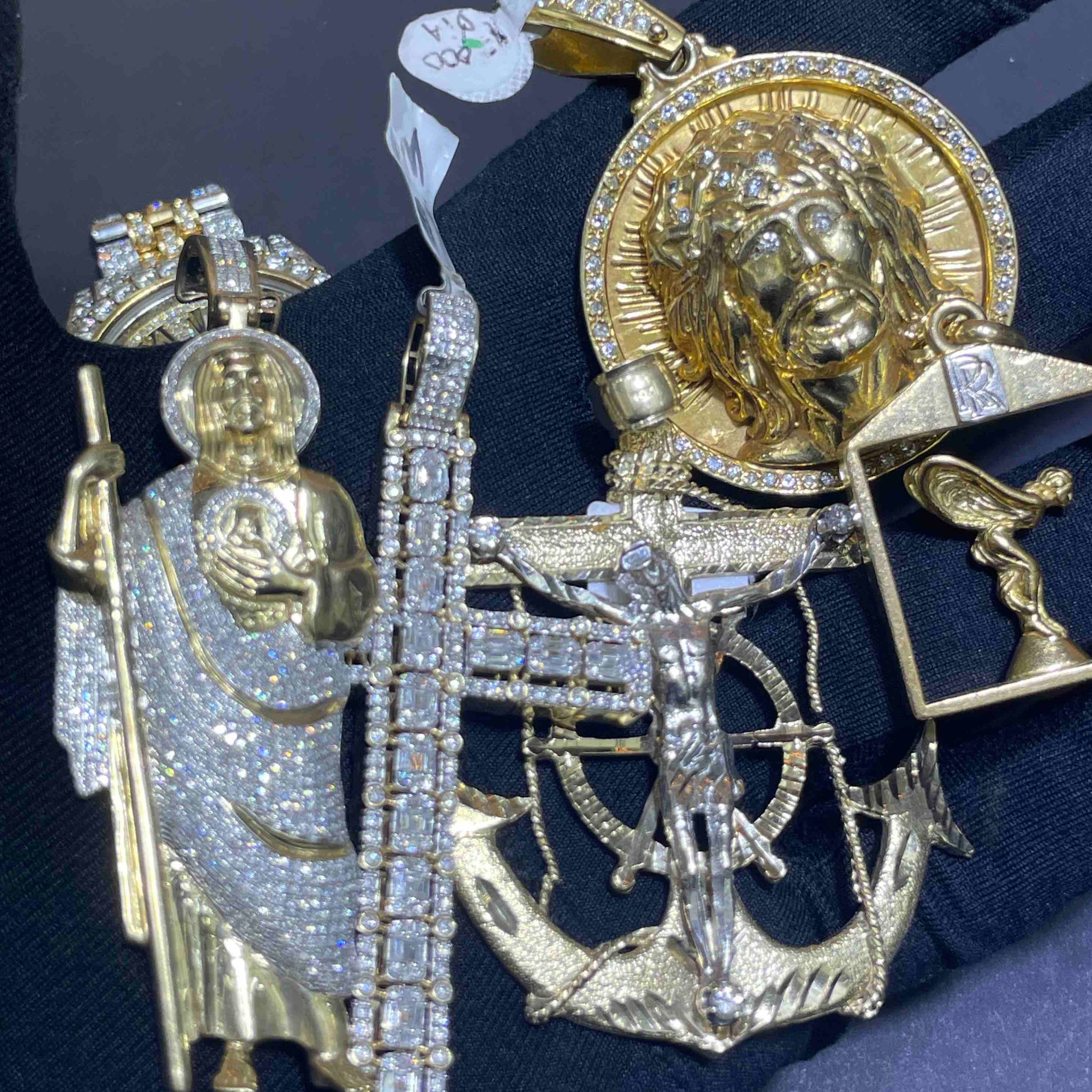Rolls Royce Gold Pendant