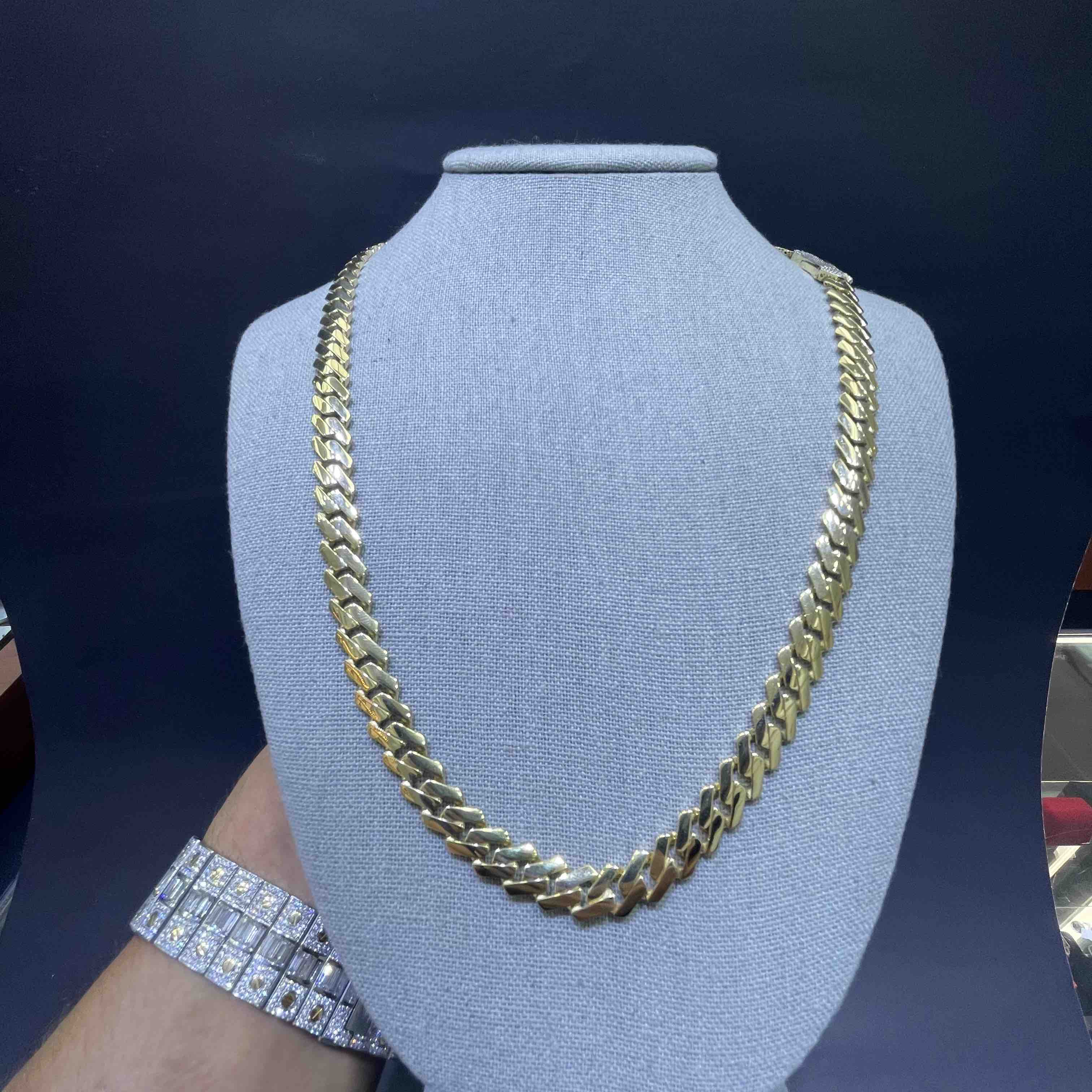 Monaco Chain