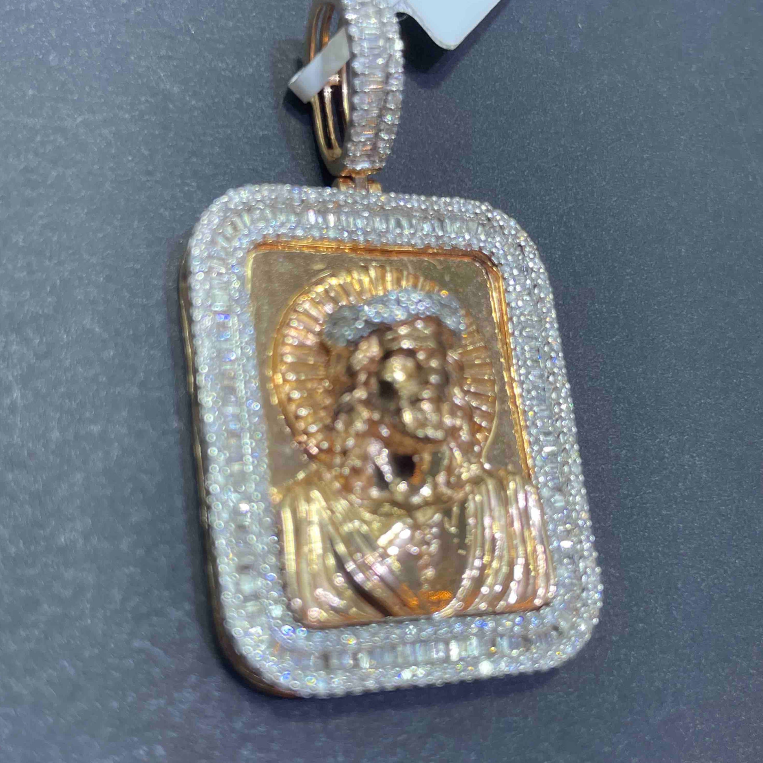iced out pendant