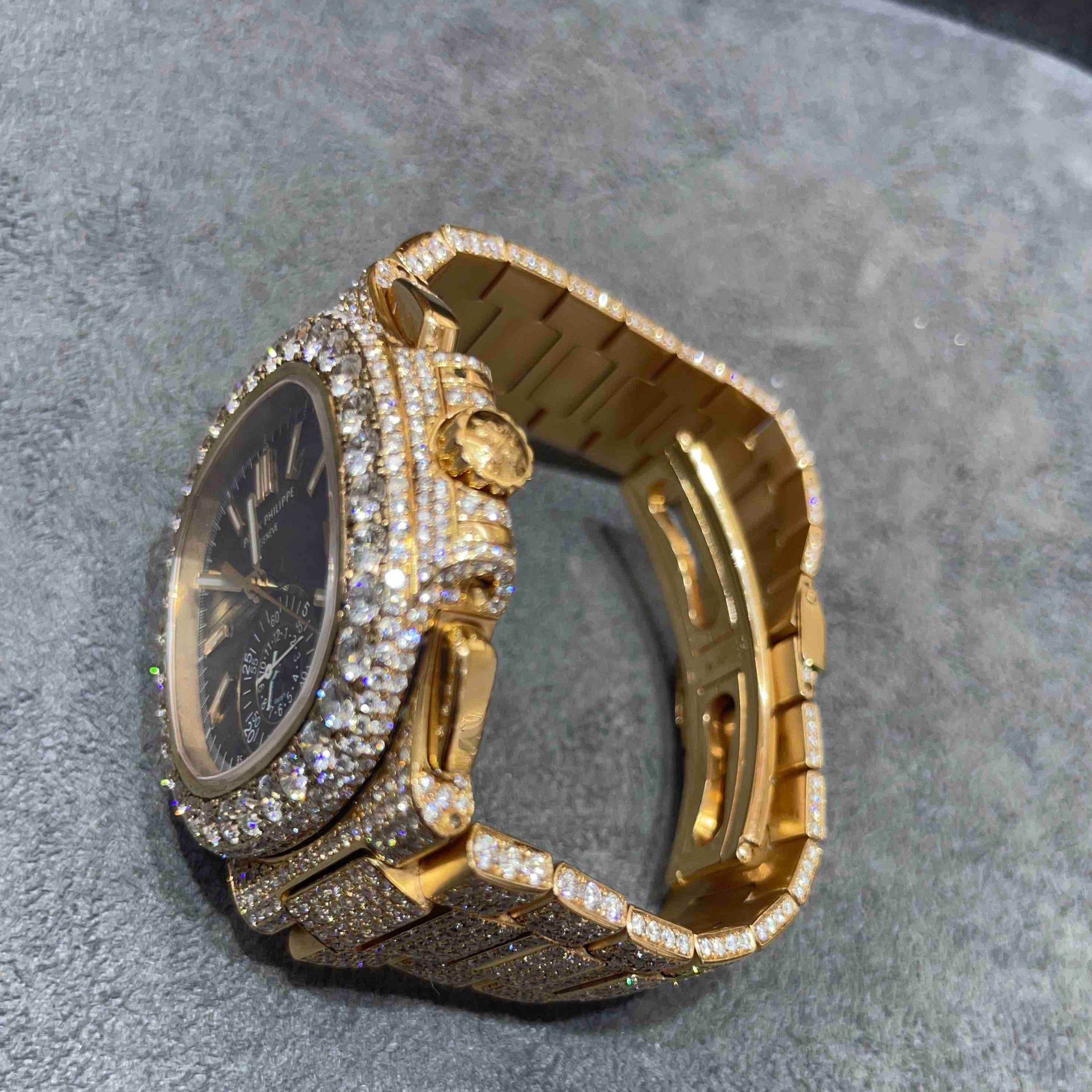 Iced Out 41mm Patek Philippe Nautilus