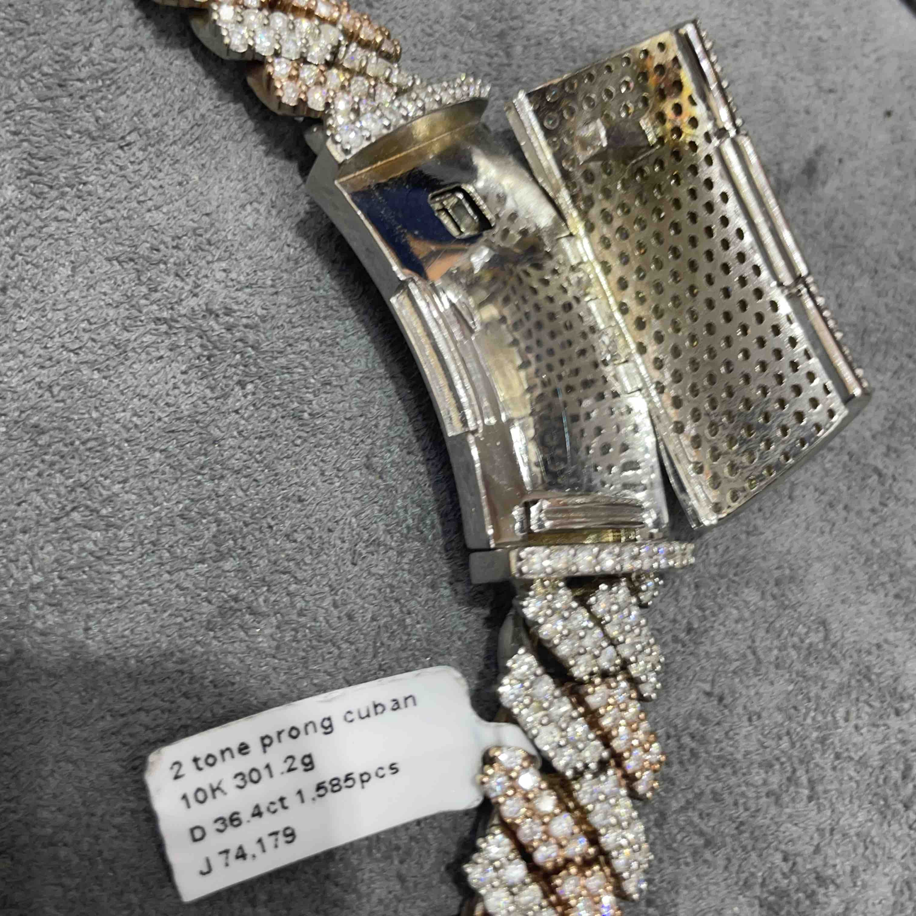 Bust Down Prong Cuban Chain