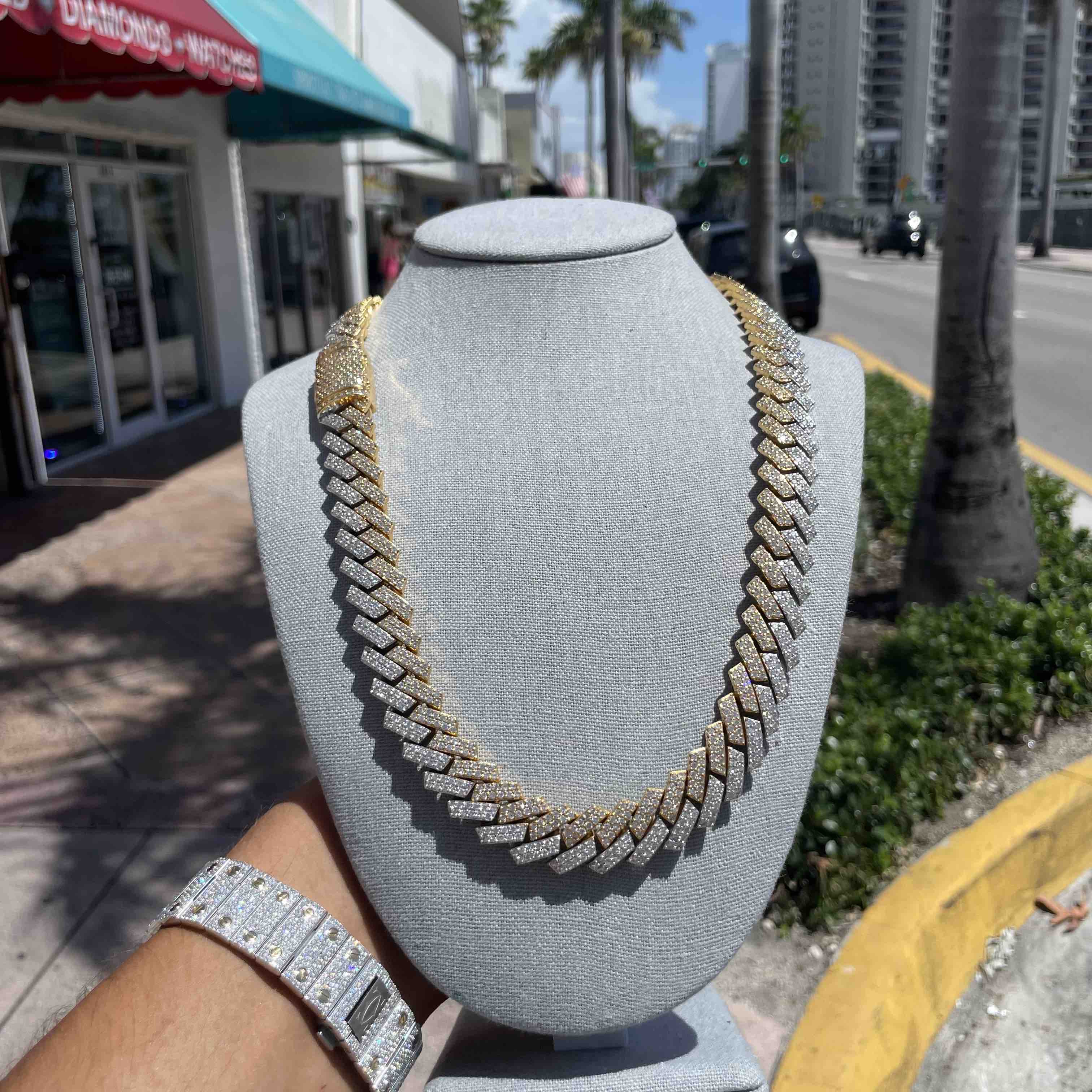 350 GRAM Bust Down CUBAN LINK