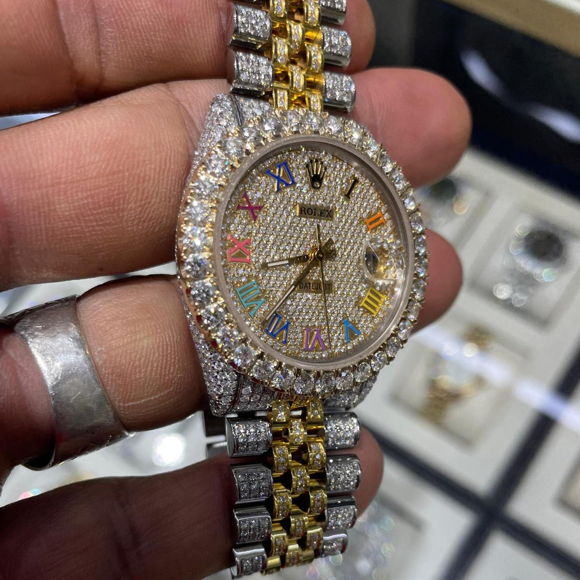 Double Bezel Bust Down