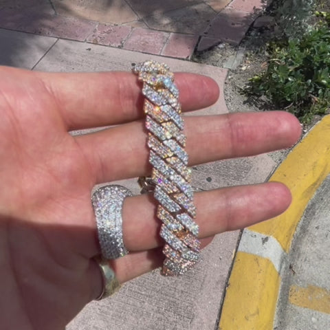 MIAMI BUST DOWN CUBAN LINK BRACELET