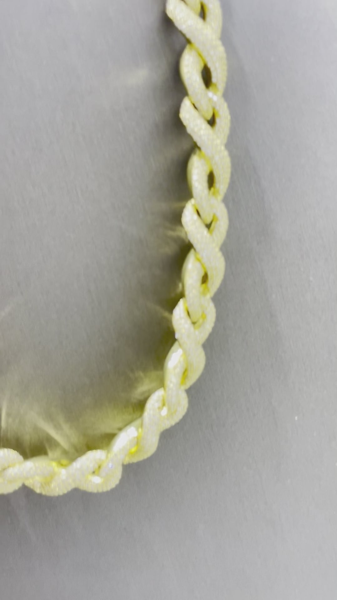 VVS1 "ICED Bust Down" 14k Infinity Link Migos Chain