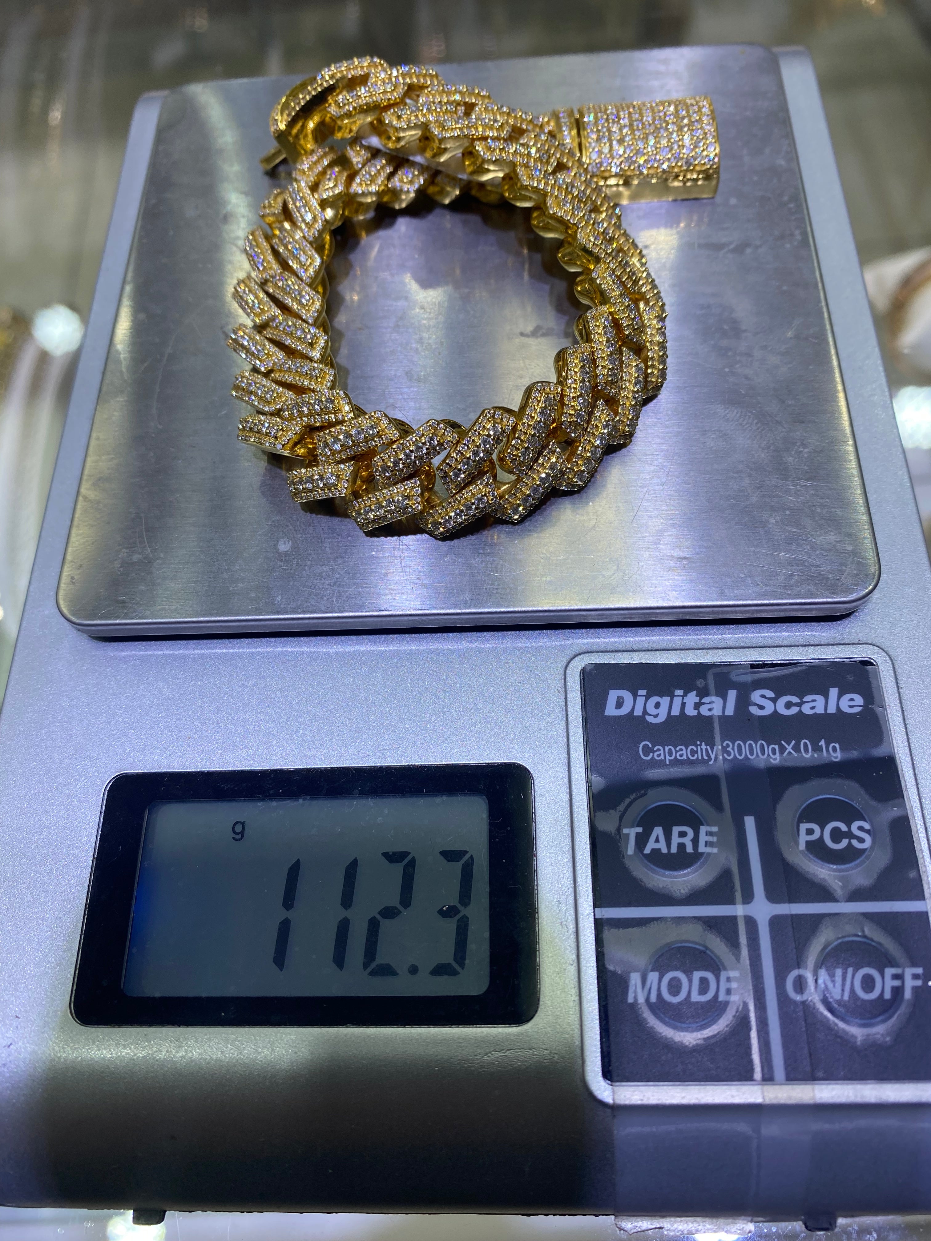new 10k vs1 9 cts.t.w. iced miami cuban link bracelet