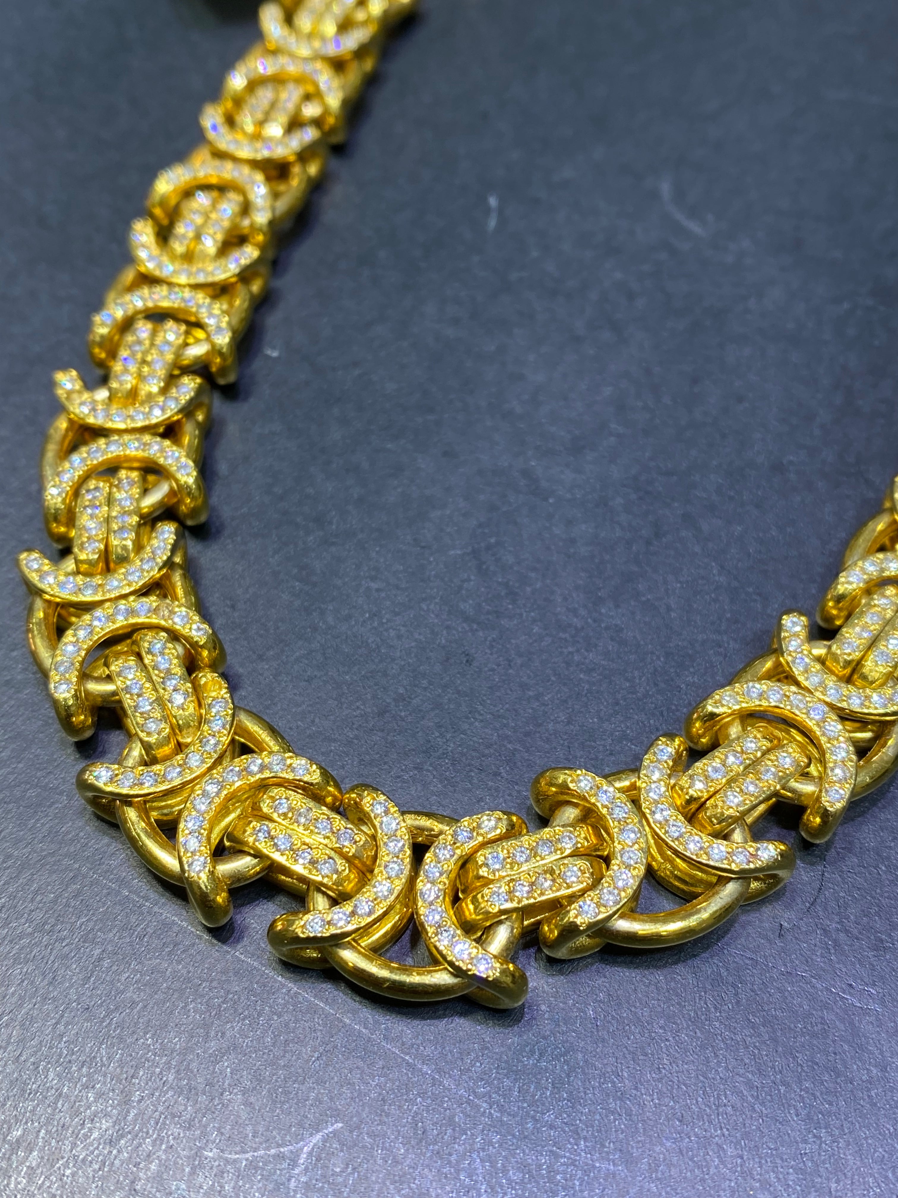 new 14k “kings chain”solid byzantine miami cuban link iced 15cts.t.w.vs1 natural diamonds