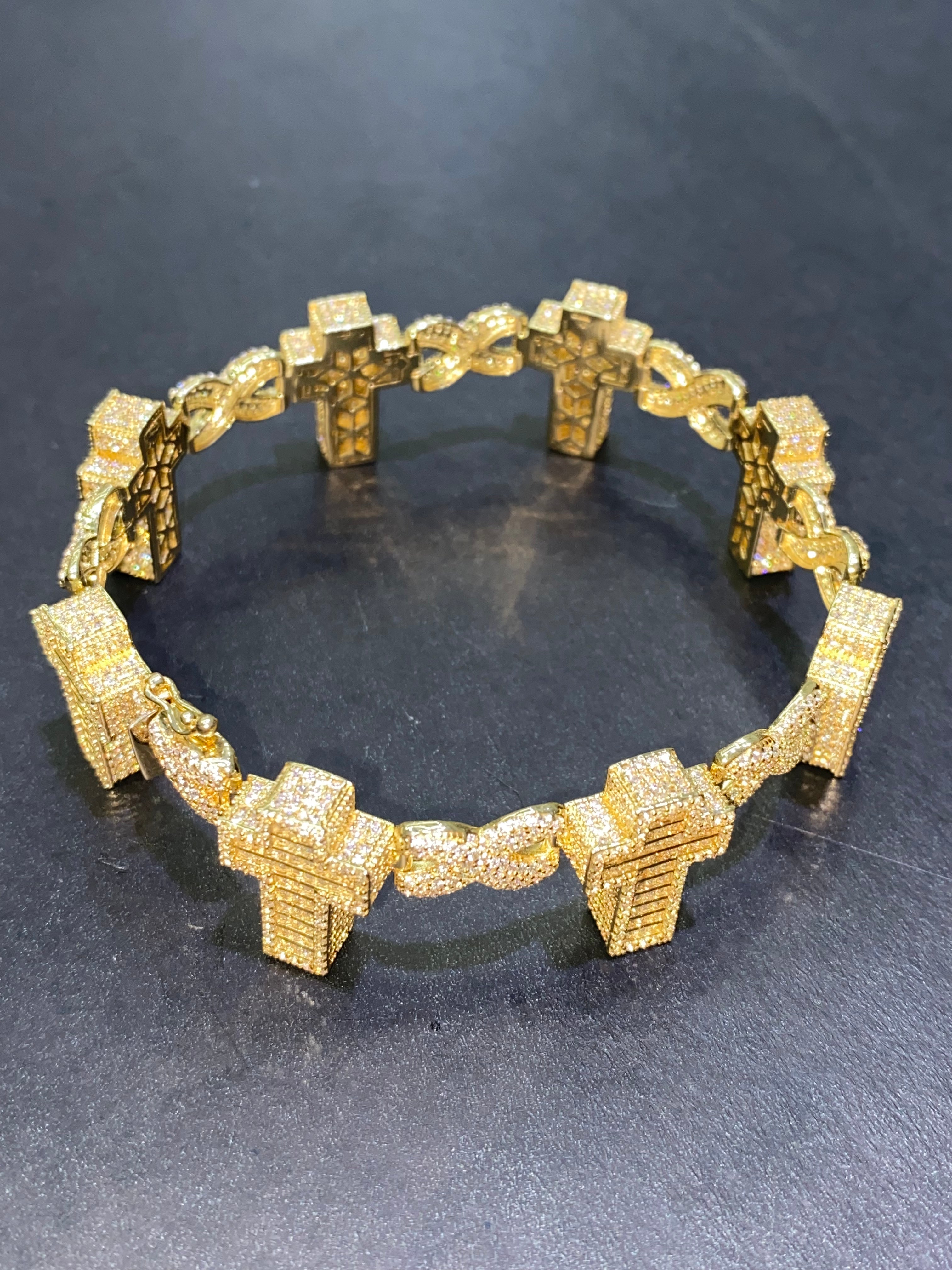 new 10k cross bracelet 38 grams,8.5 mm,czs