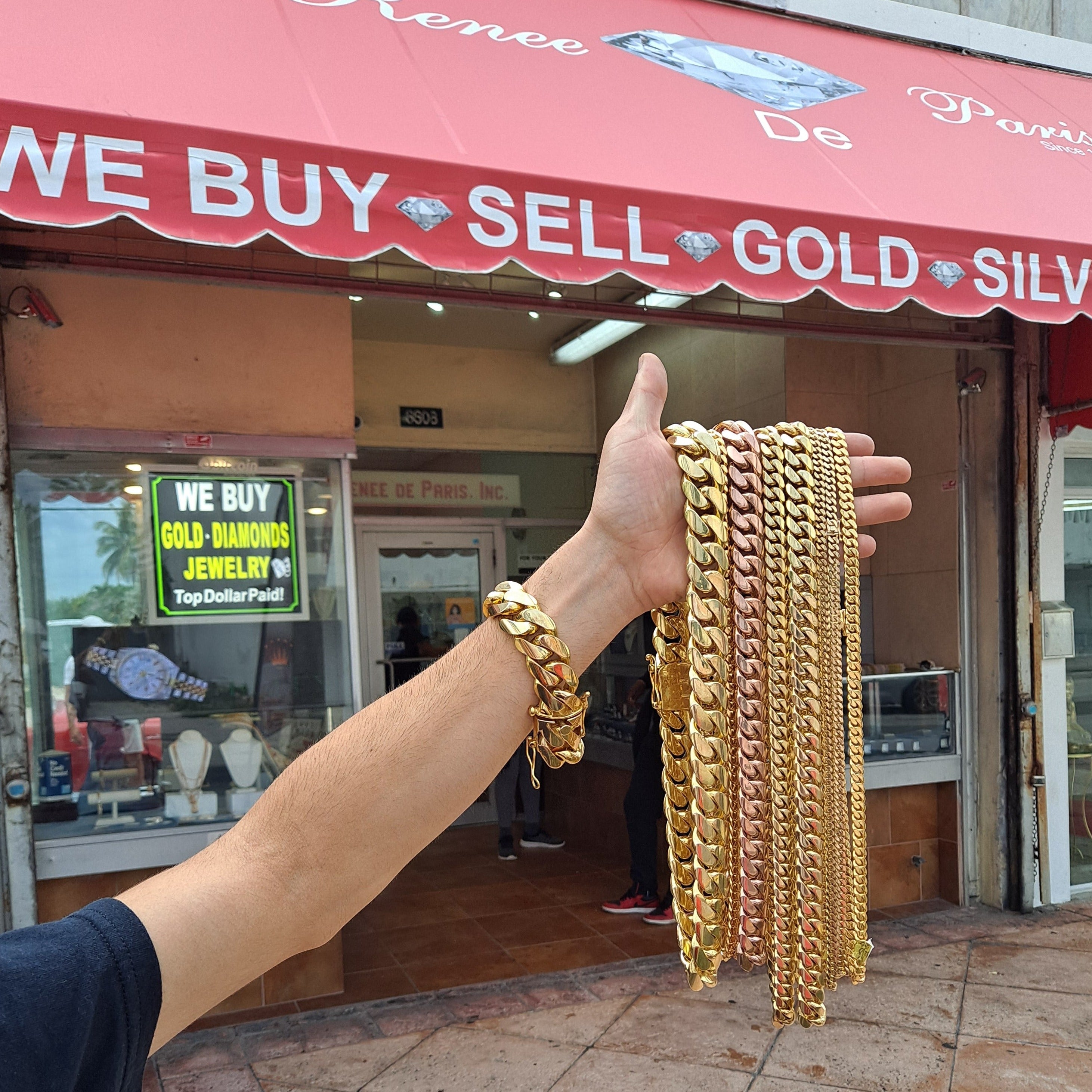 14k new miami cuban link,143 grams,23 inch,9mm
