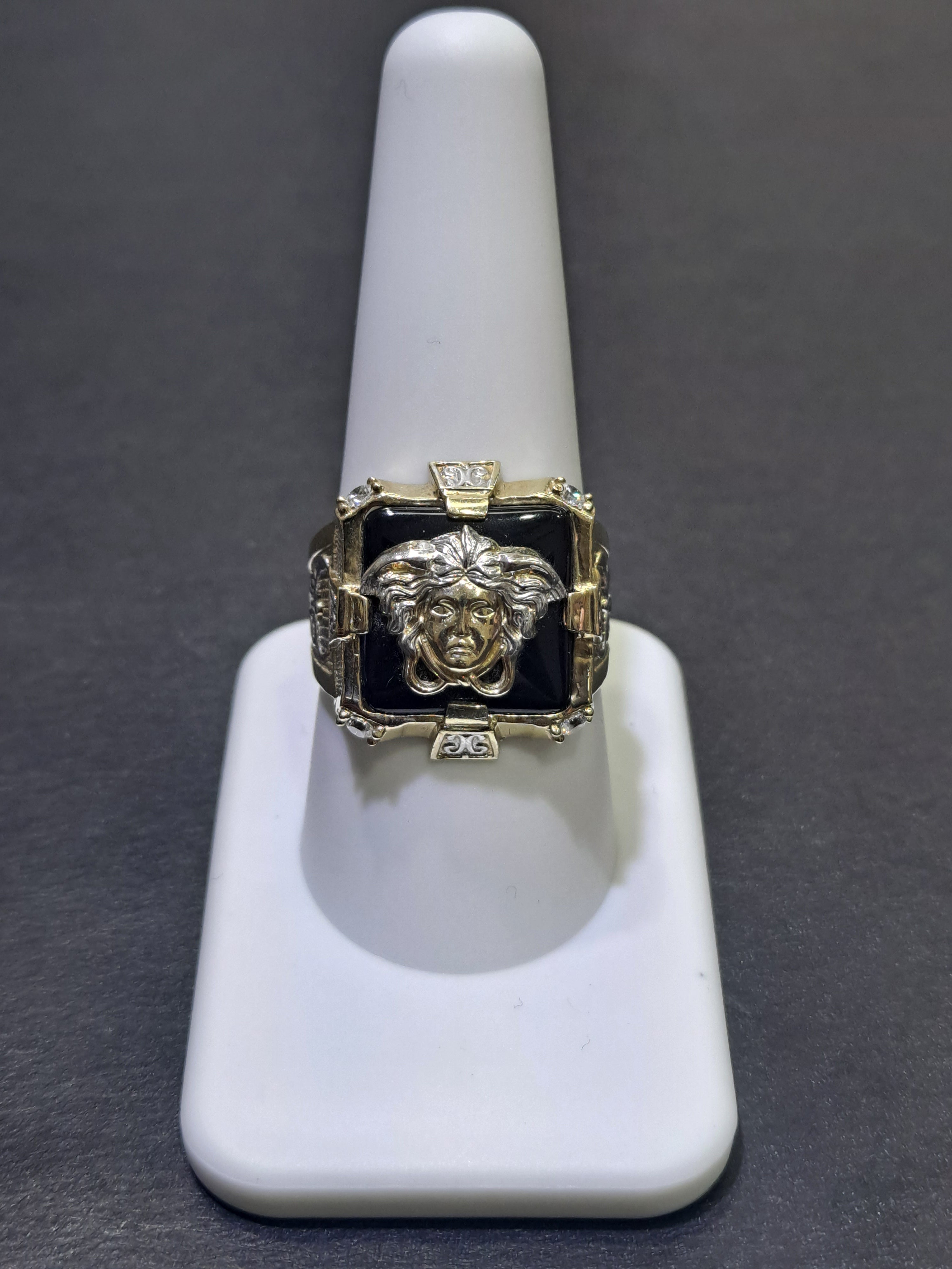 new 10k black medussa ring
