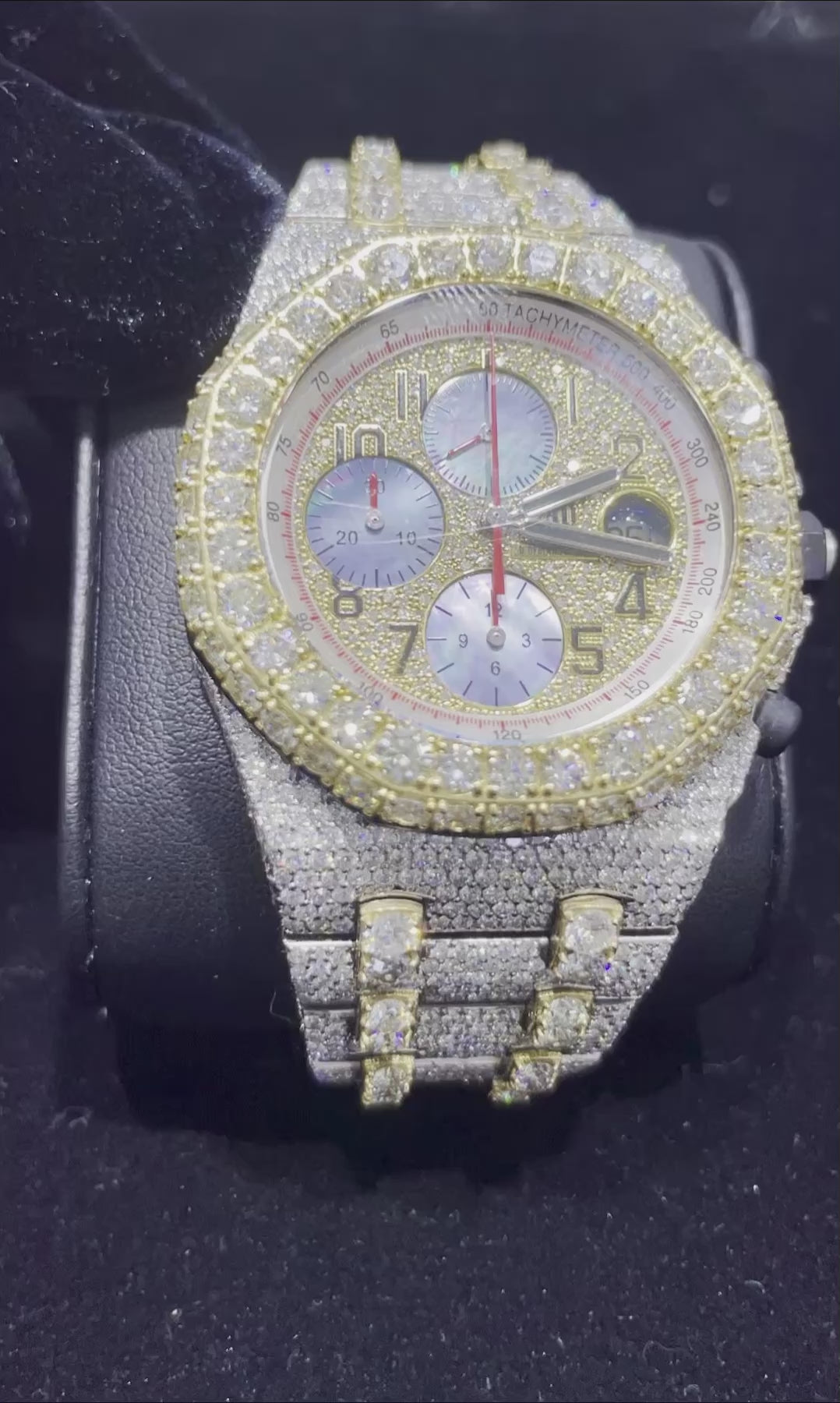43mm "bust down" ap watch, 42 cts VVS1 Iced out Two-Tone Royal Oak Offshore audemar piguet