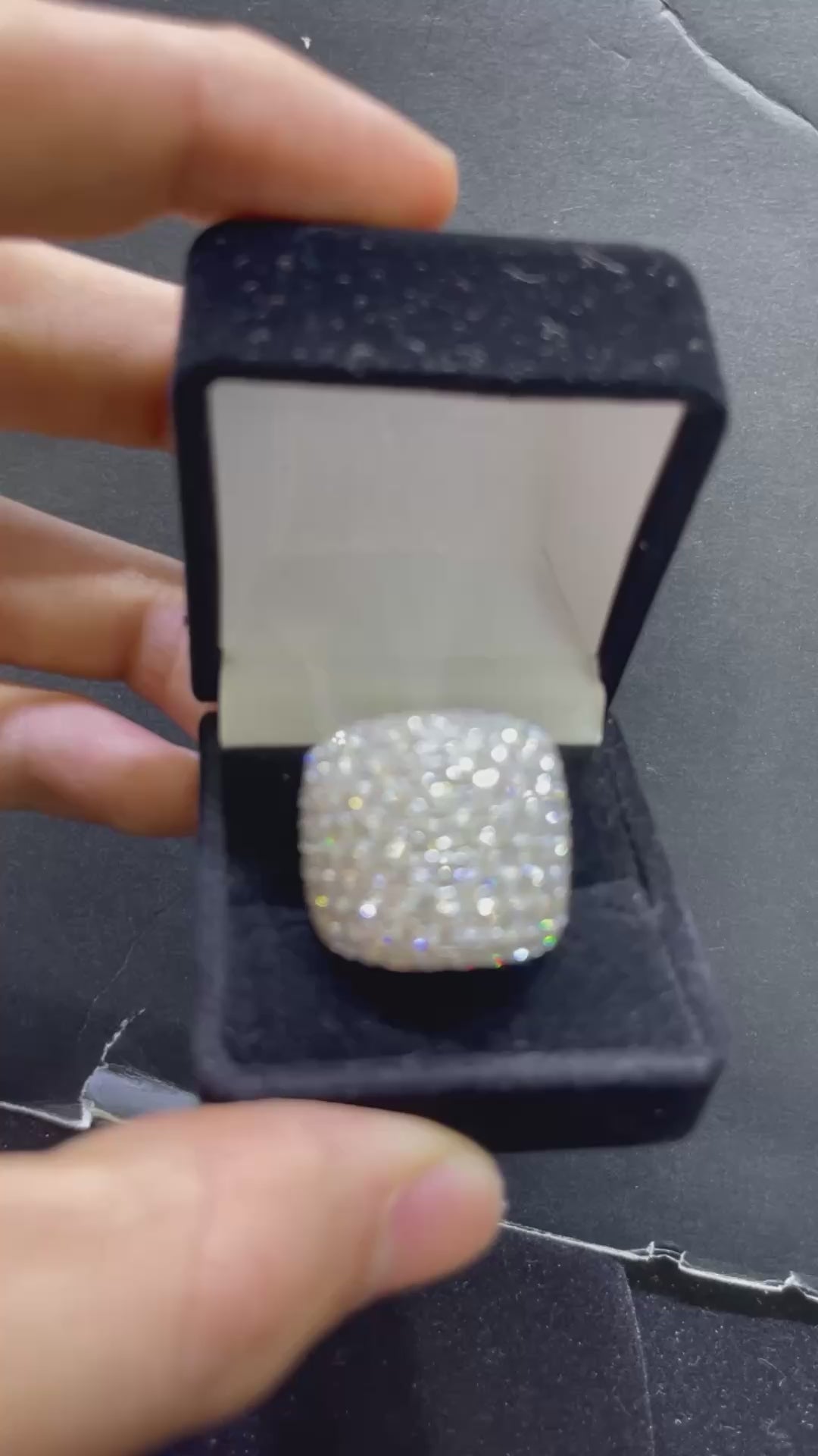 Custom Made VS1 18k 9 ct Ring with all Natural Diamonds and 13 grams of 18k White Gold