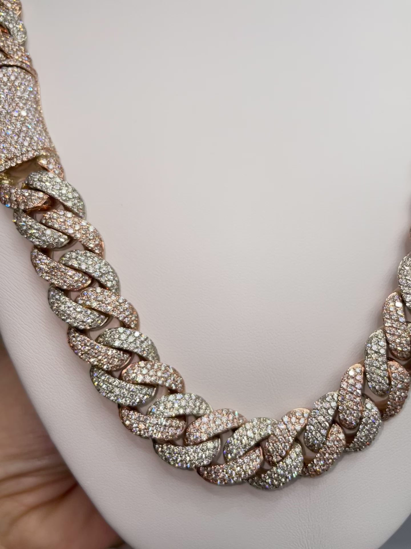 14k "Iced Out Miami Cuban Link" Necklace VVS1 44 CTs t.w. Rose/White ”iced diamond “ 273 grams 14k Gold. 16mm