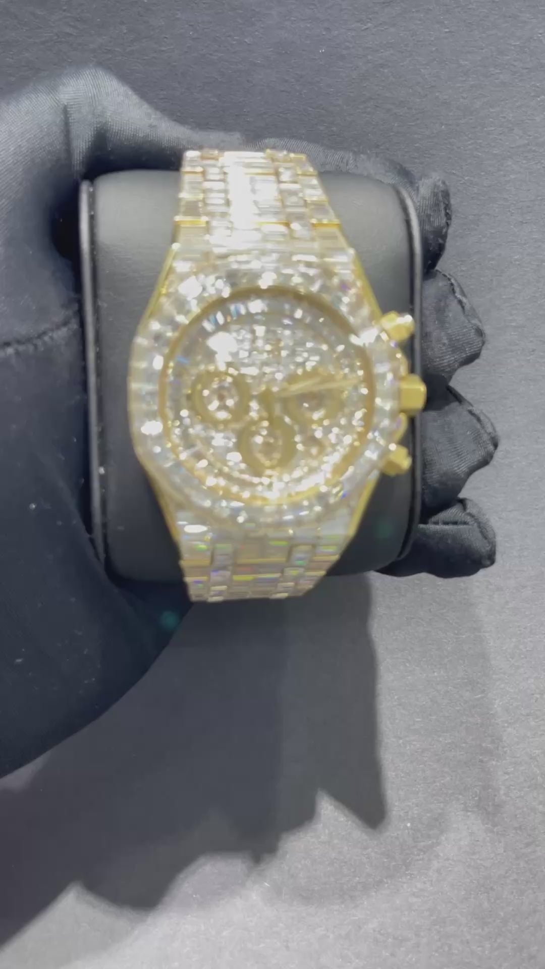 Chandelier Iced Out Audemar Piguet 18k Solid Yellow Gold, 80 cts of VVS1 Natural Diamonds💎 AP "Bust Down" Watch