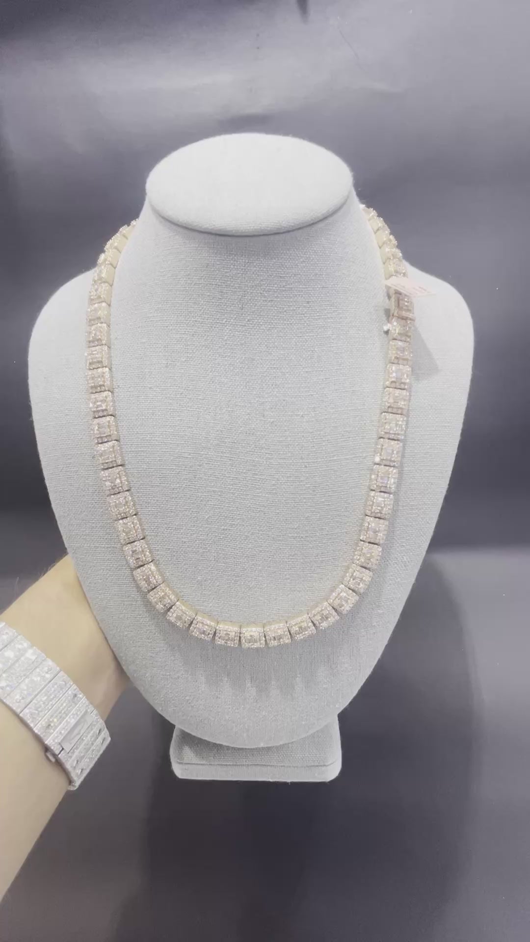 bust down baguette chain vvs