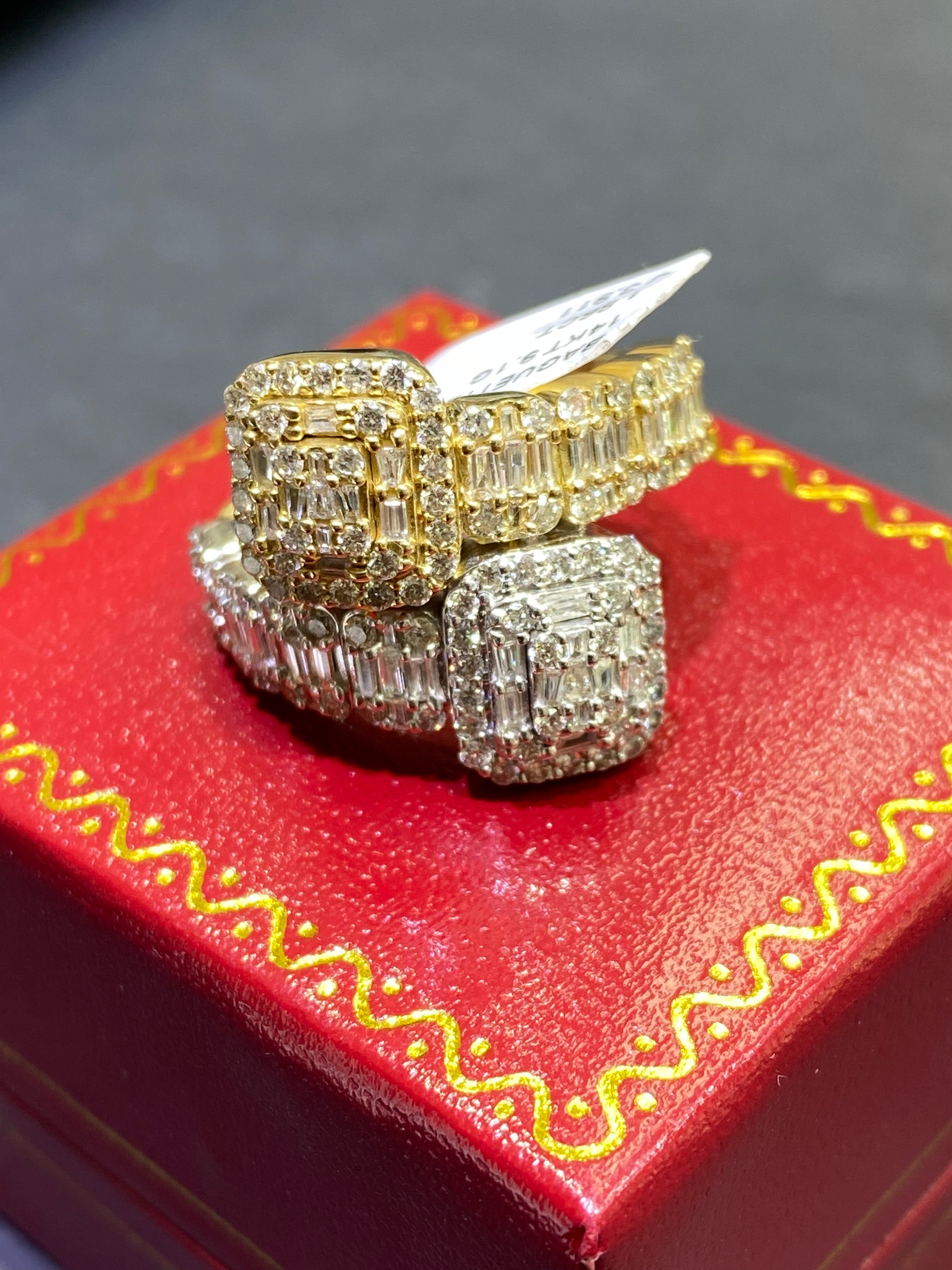 new 14k white ,rose,or yellow 2 carat vs1 natural diamonds baguettes ring