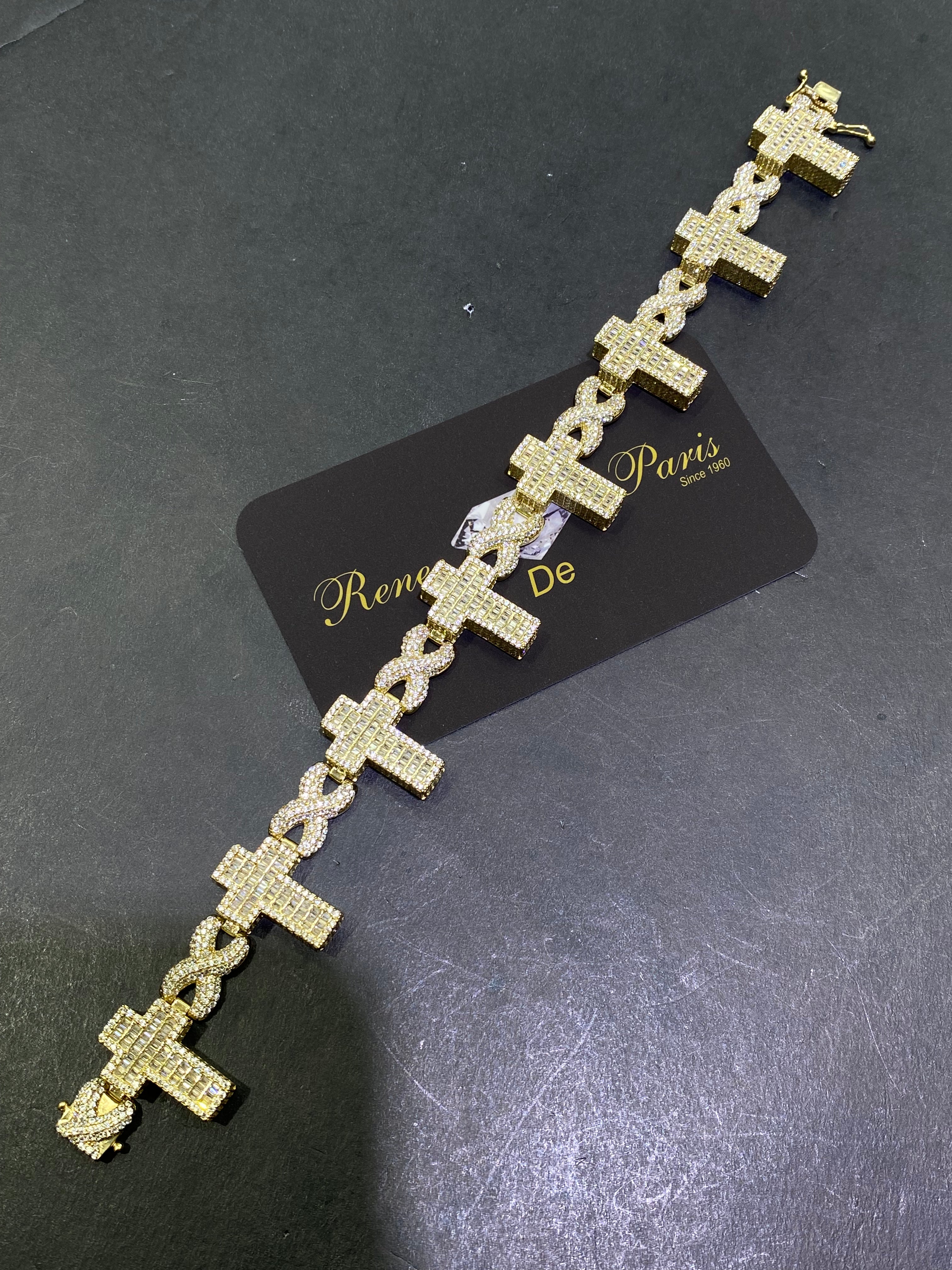 new 10k cross bracelet 38 grams,8.5 mm,czs(not diamonds)