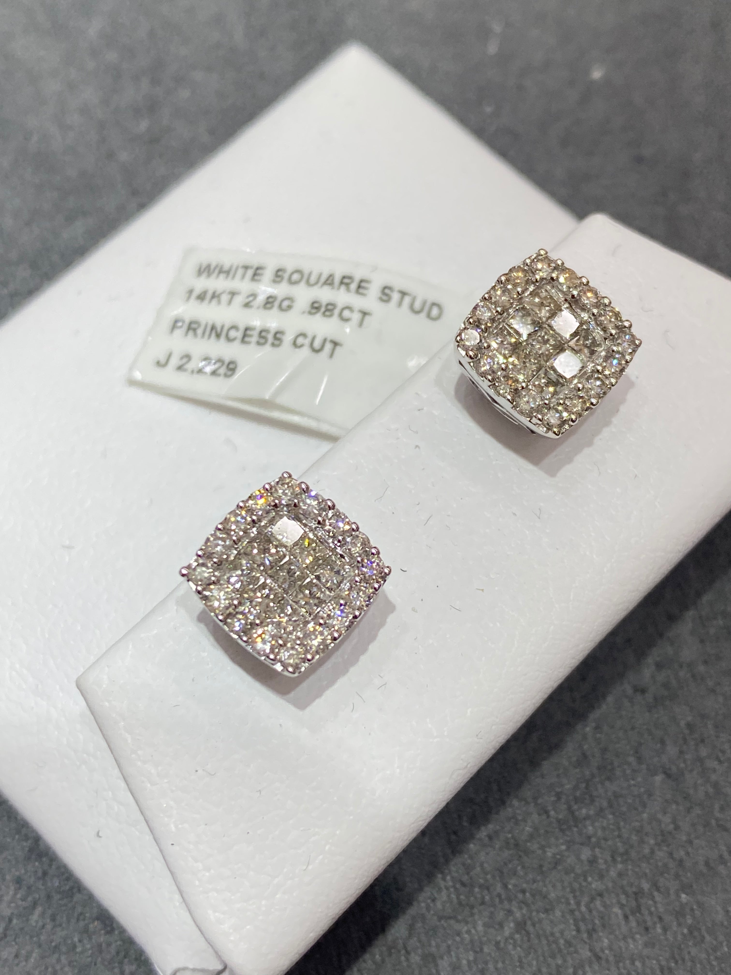 BUST DOWNS EARRINGS 14k