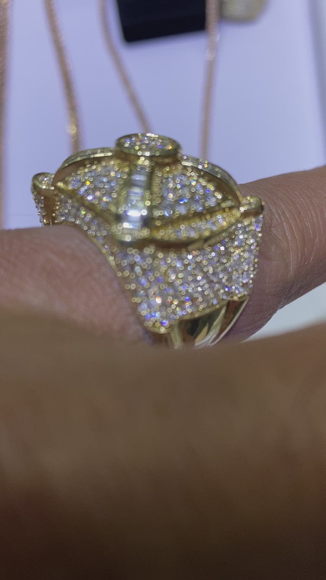 14k "big boy ring" baguette & round diamonds 5cts.t.w. vs1