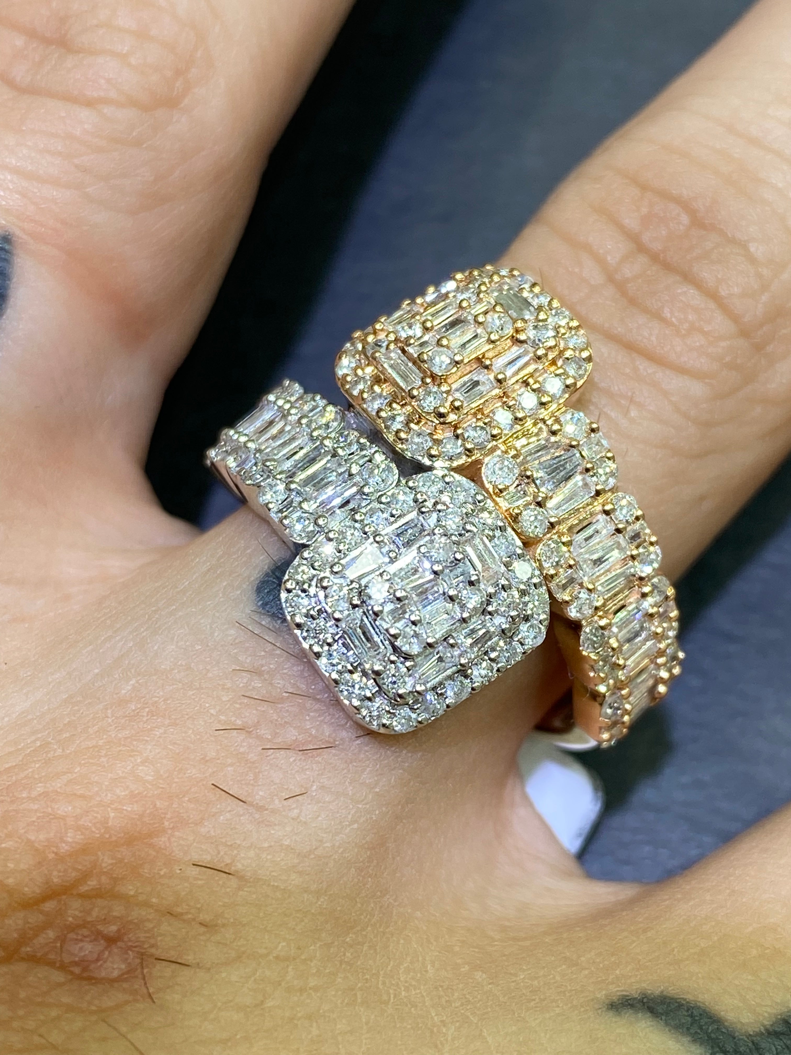 new 14k white ,rose,or yellow 2 carat vs1 natural diamonds baguettes ring