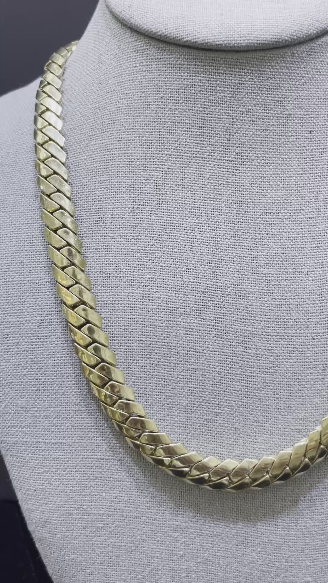 Cuban link Prong set