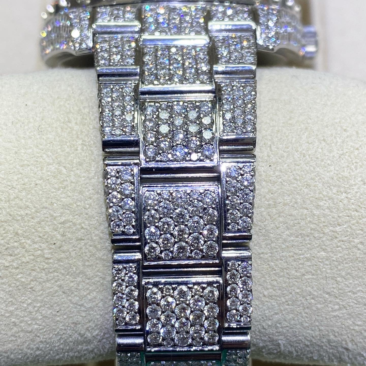 Bust down rolex avalanche