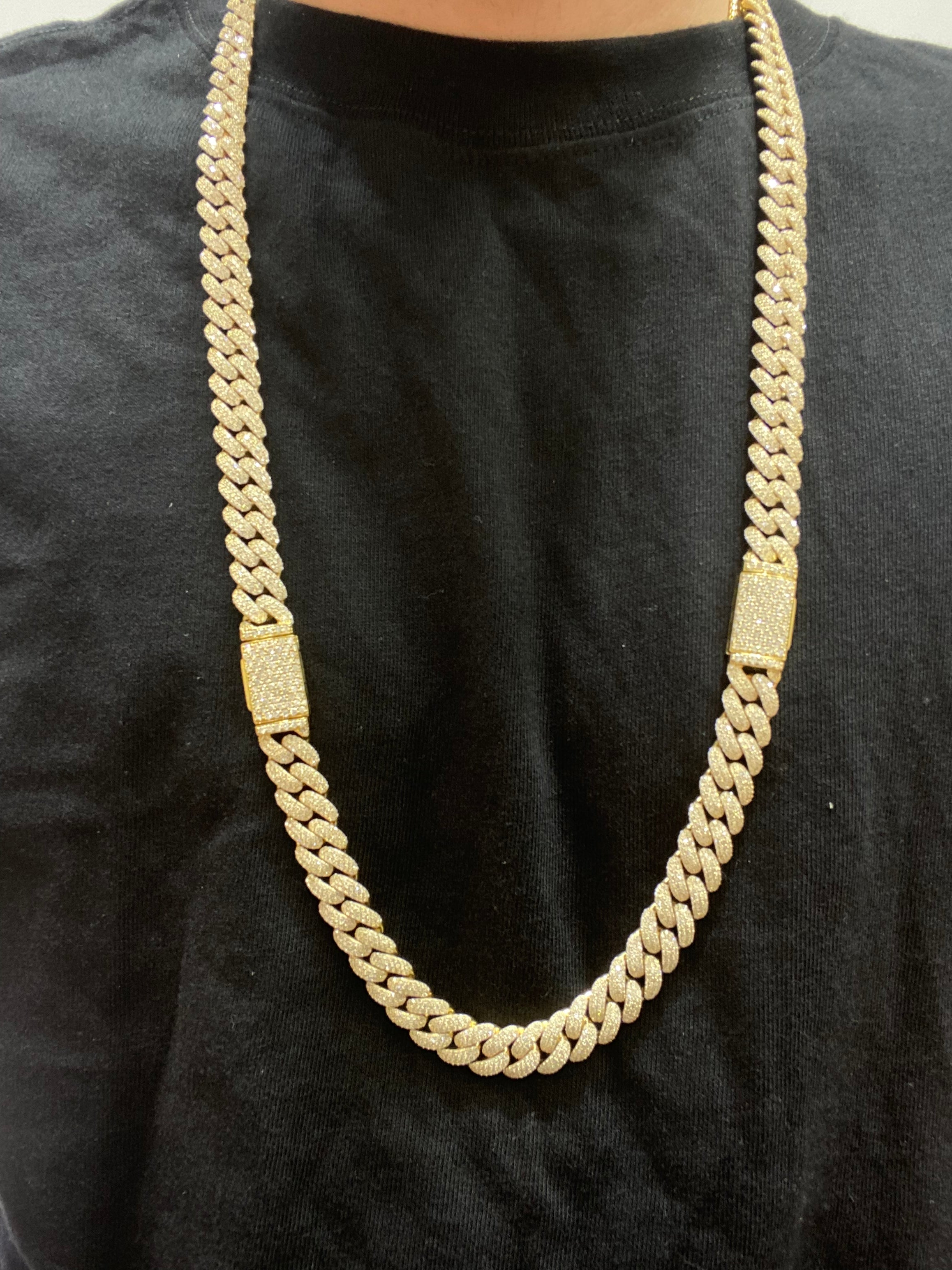 new โiced bustdown โ miami cuban link vs1 natural diamond ๐ 30cts.t.w.