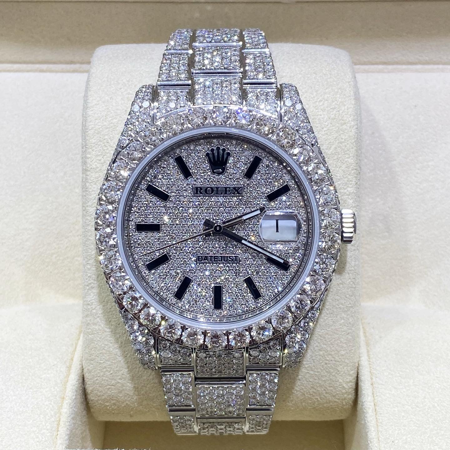 41mm rolex 2022 vvs1 natural diamonds 💎”iced bustdown “ 30 cts .t.w.