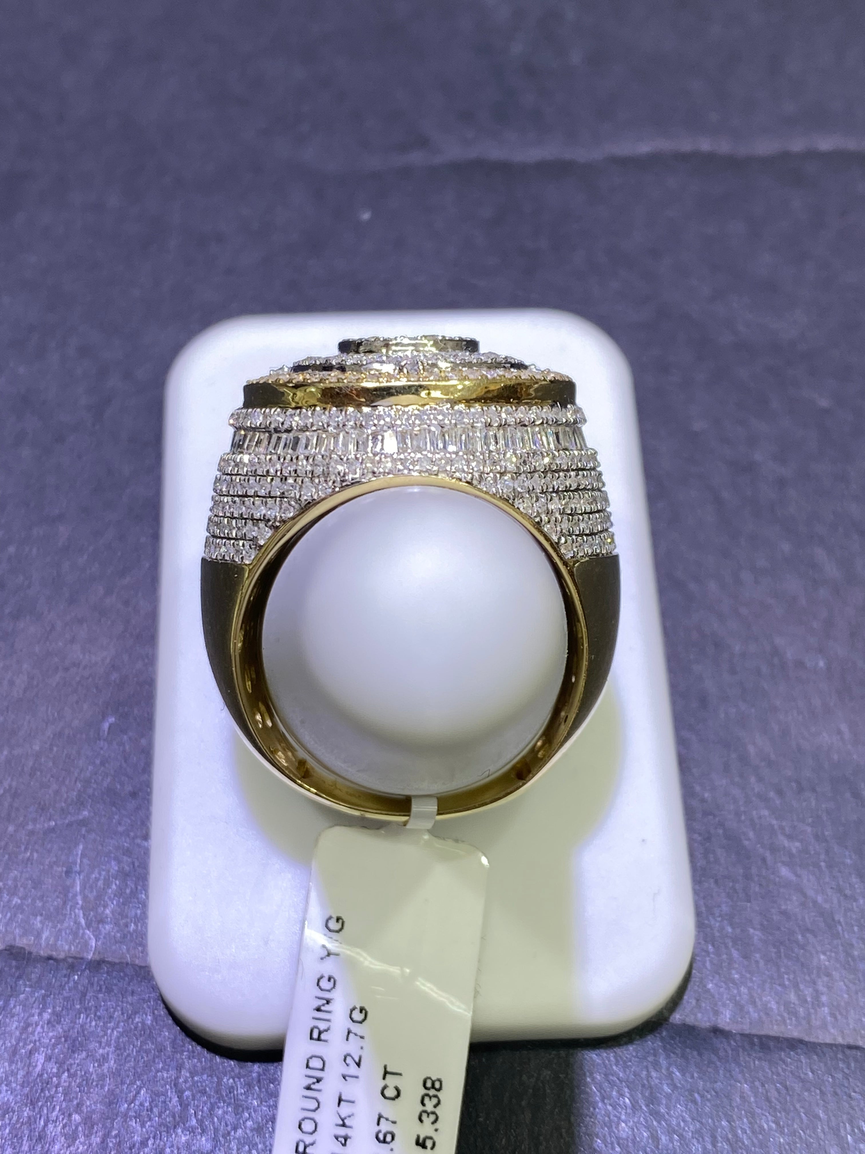 14k DESIGNED NATURAL DIAMOND RING