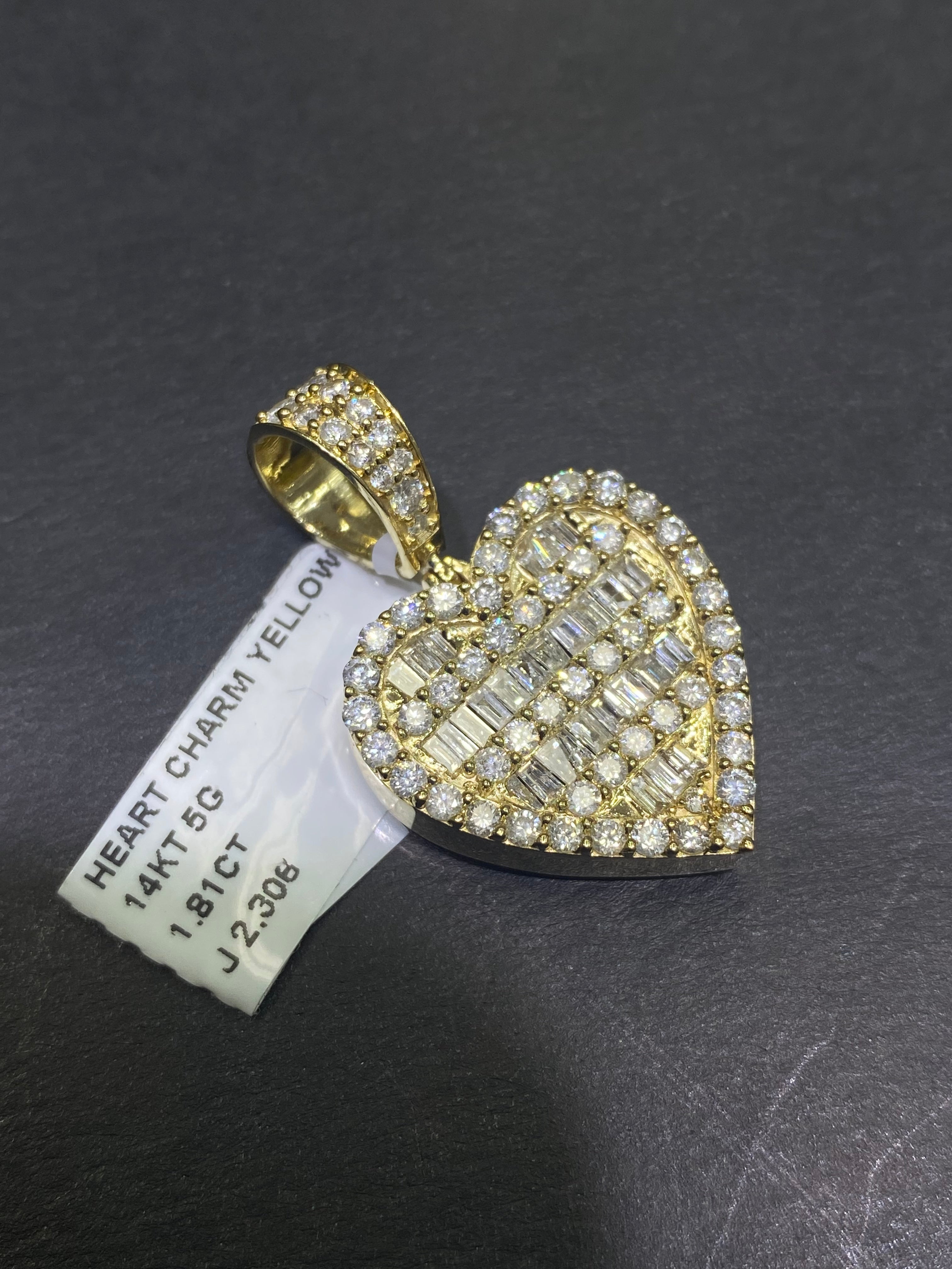 new 14k heart pendant,baguettes vs1 natural diamonds 1.8 cts.t.w