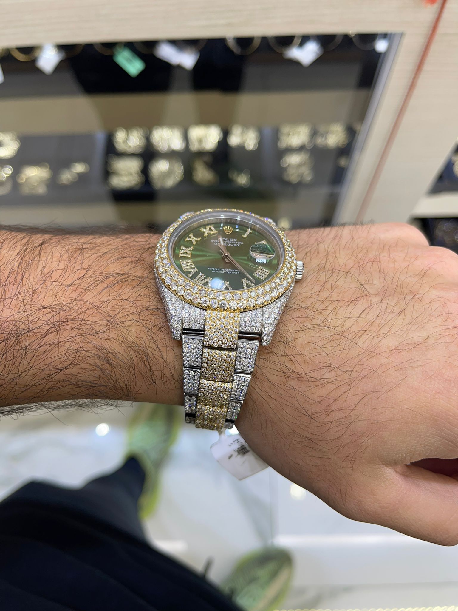 41mm rolex 2019 #126300 2x bezel 2-tone 18k 29cts.t.w vs-1