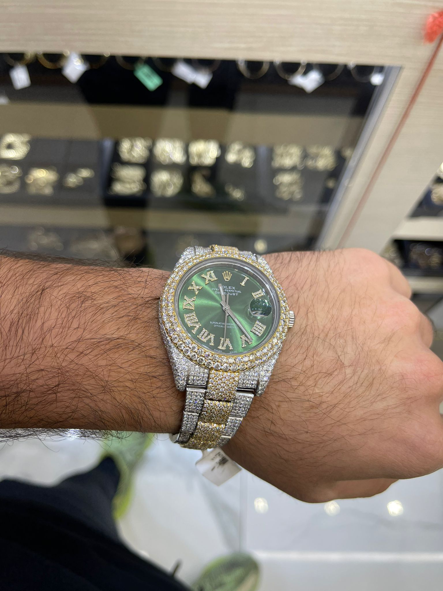 41mm rolex 2019 #126300 2x bezel 2-tone 18k 29cts.t.w vs-1