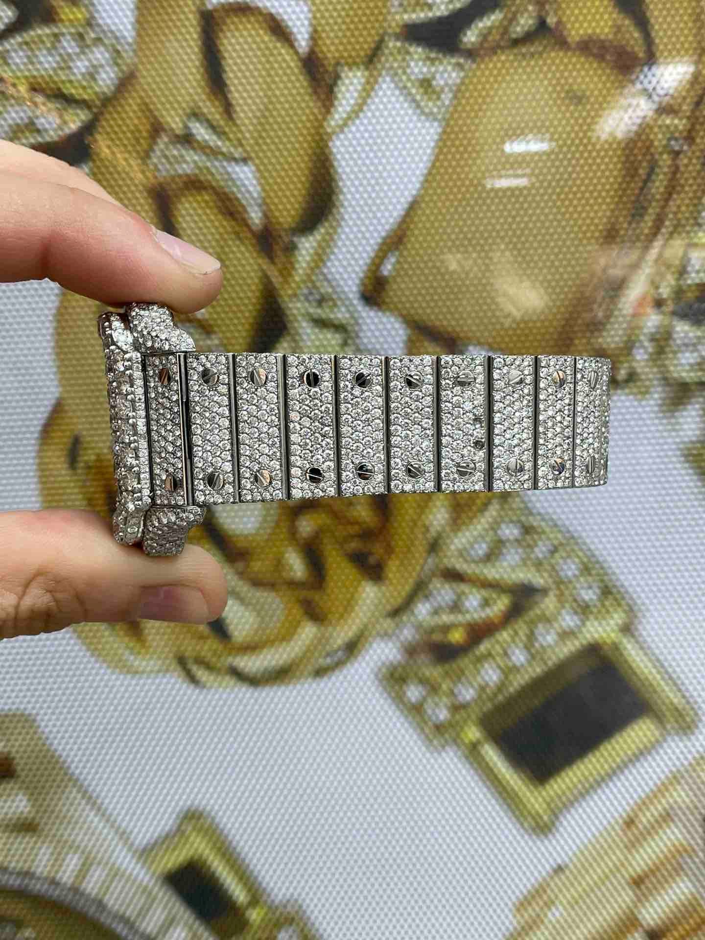 41mm Cartier Xl Vvs-1 "iced bust down" 25 cts "Avalanche" iced out watch