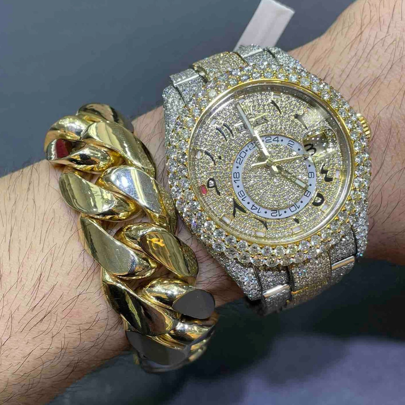 rolex bust down