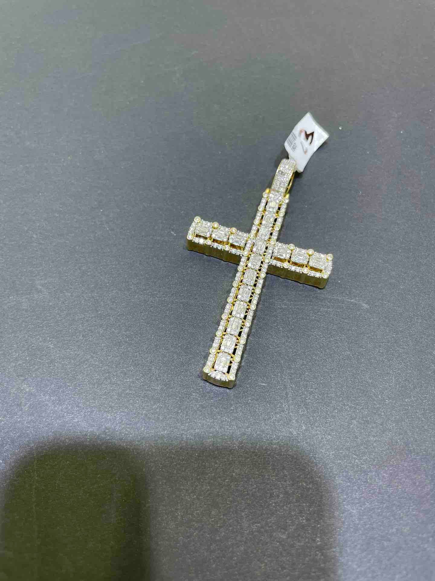 vs1 natural diamonds and 14k gold