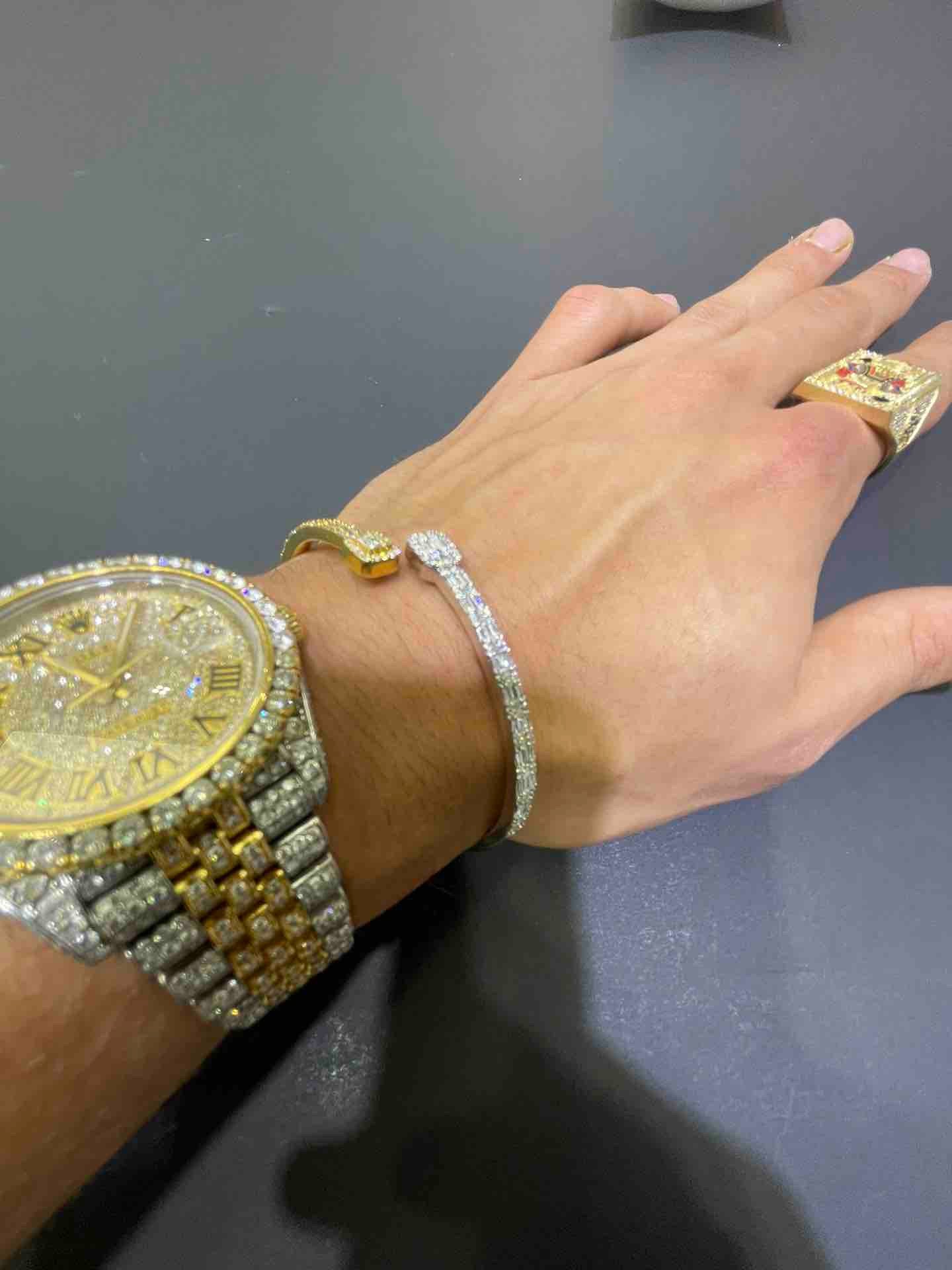 10k Diamond Baguette