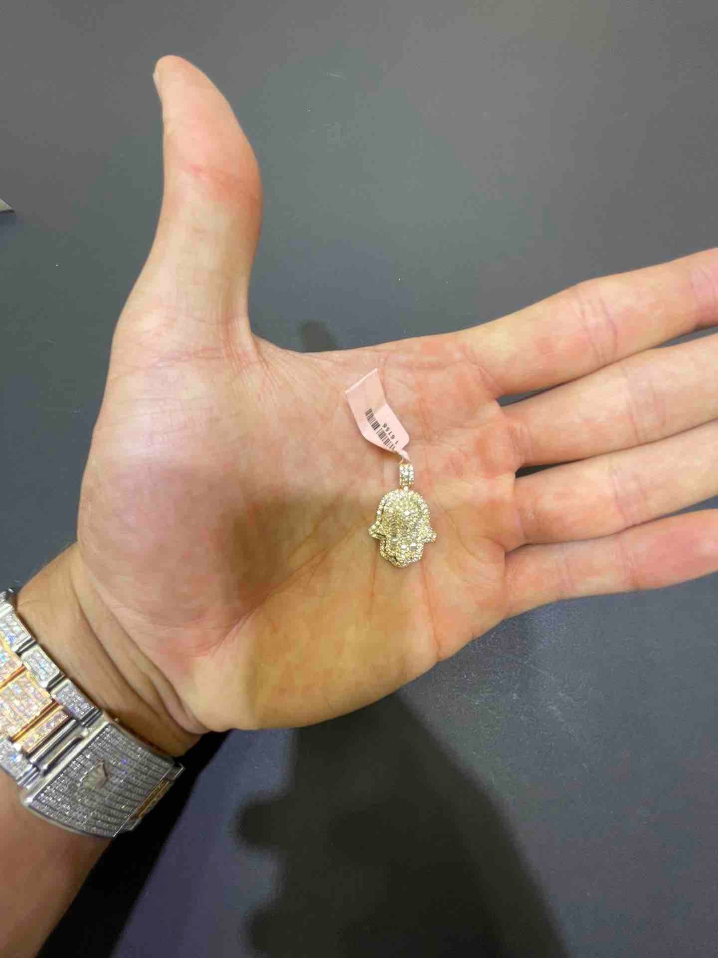 New 14k Vs-1 Natural Diamonds