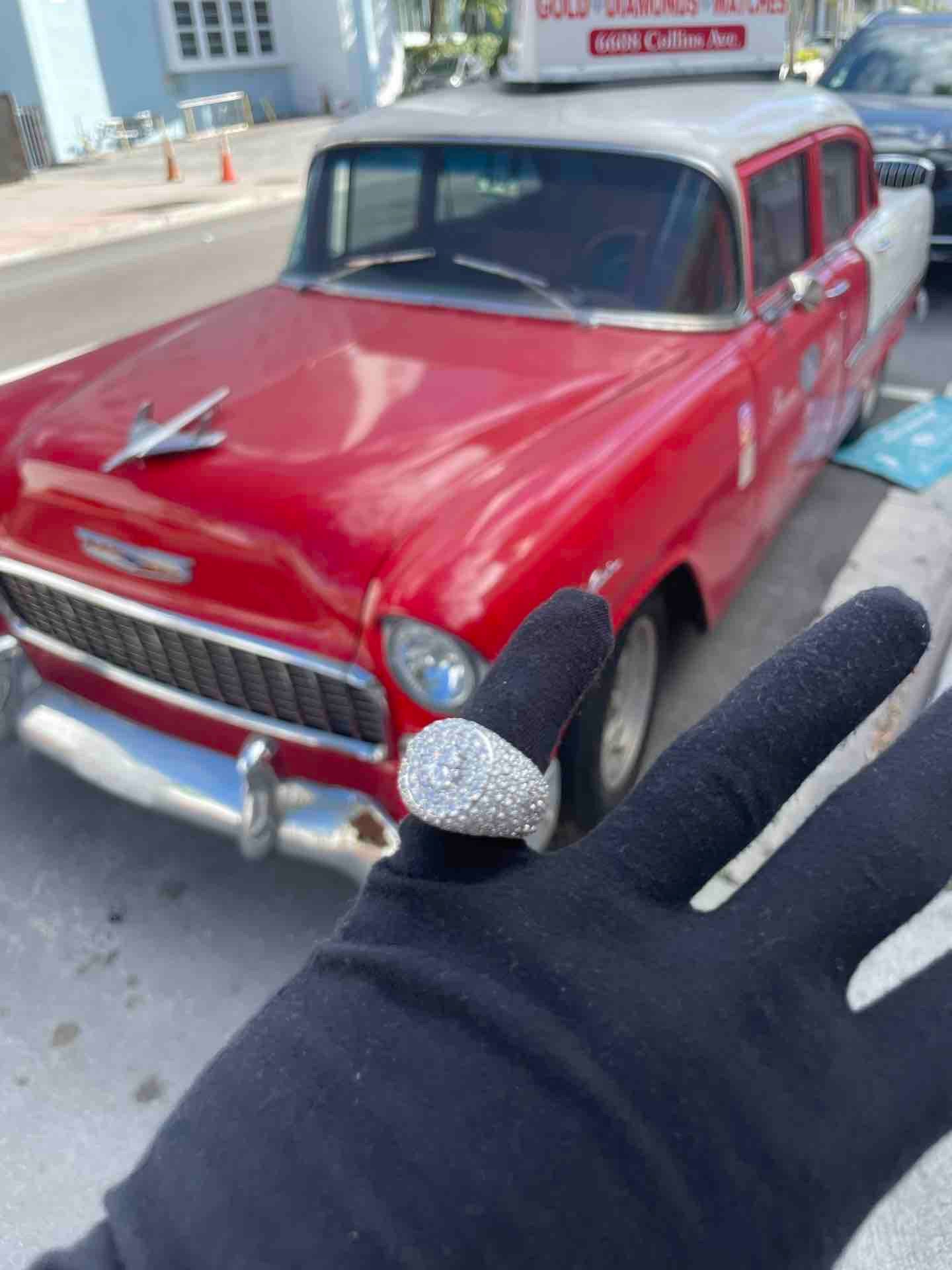 ICED OUT VVS RING FULLY
