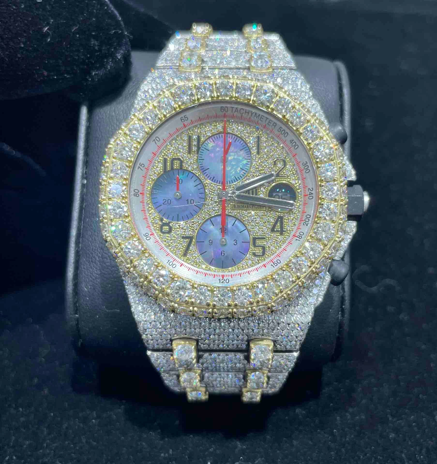 43mm "bust down" ap watch, 42 cts VVS1 Iced out Two-Tone Royal Oak Offshore audemar piguet