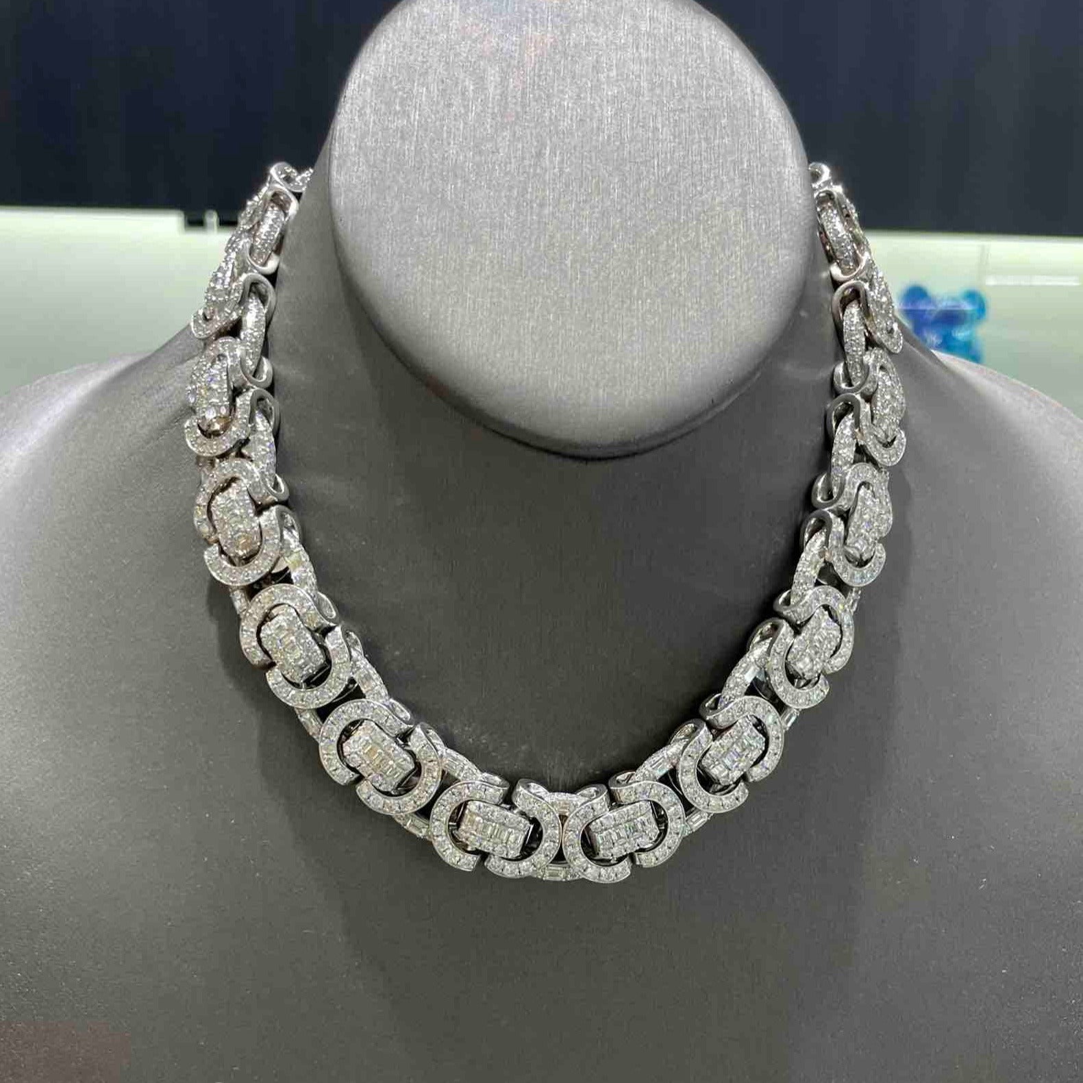 VVS1 Diamond Bust Down 14k Byzantine Chain