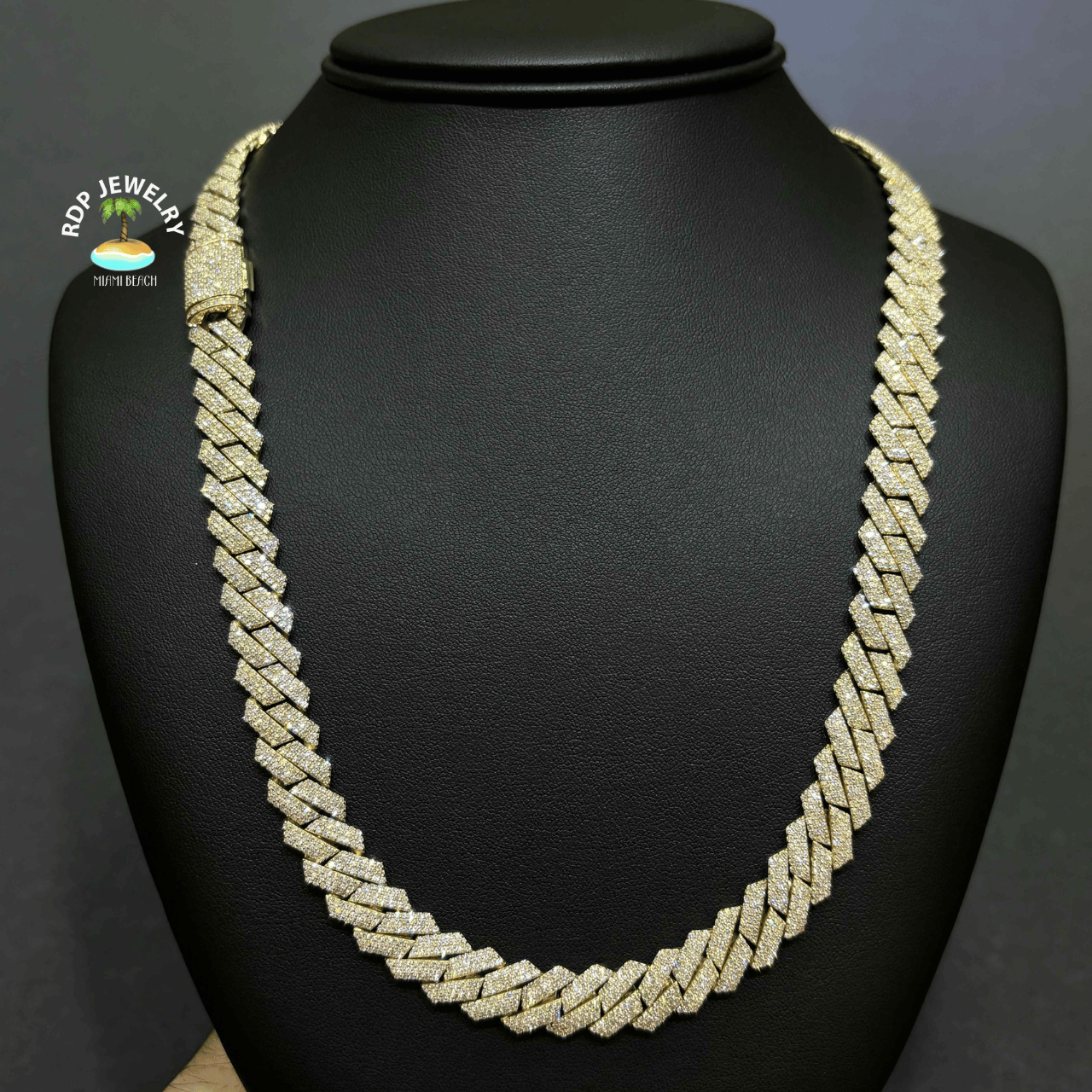 The Ultimate Guide to CVD Diamond Tennis Chains at RDP Miami