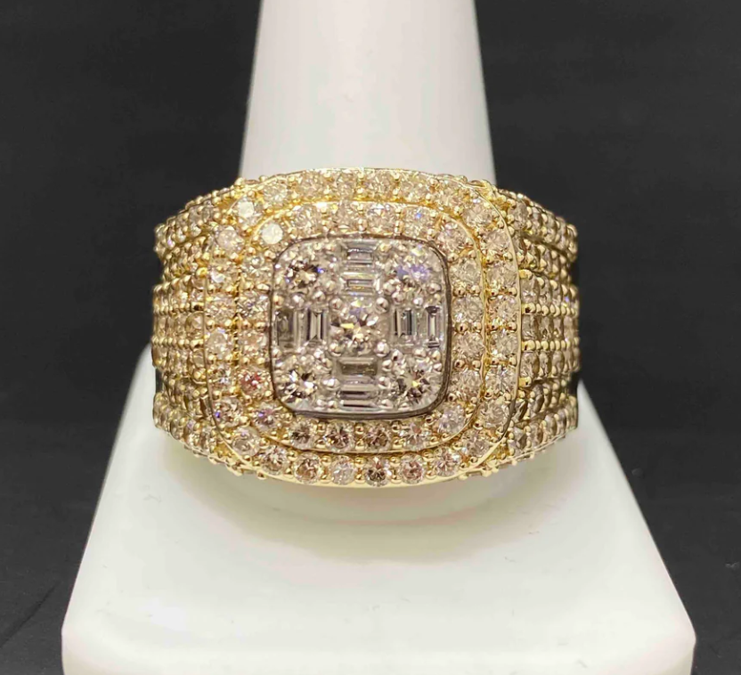 Exquisite 14k Bust Down Ring with VVS-1 Brilliance