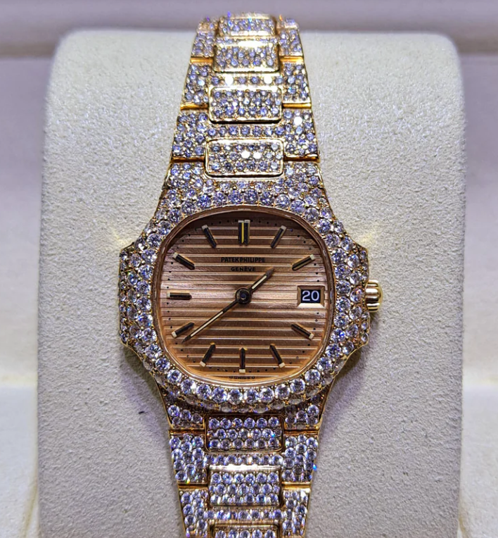 Exquisite Craftsmanship: Original Bustdown Patek Philippe 27mm for Women