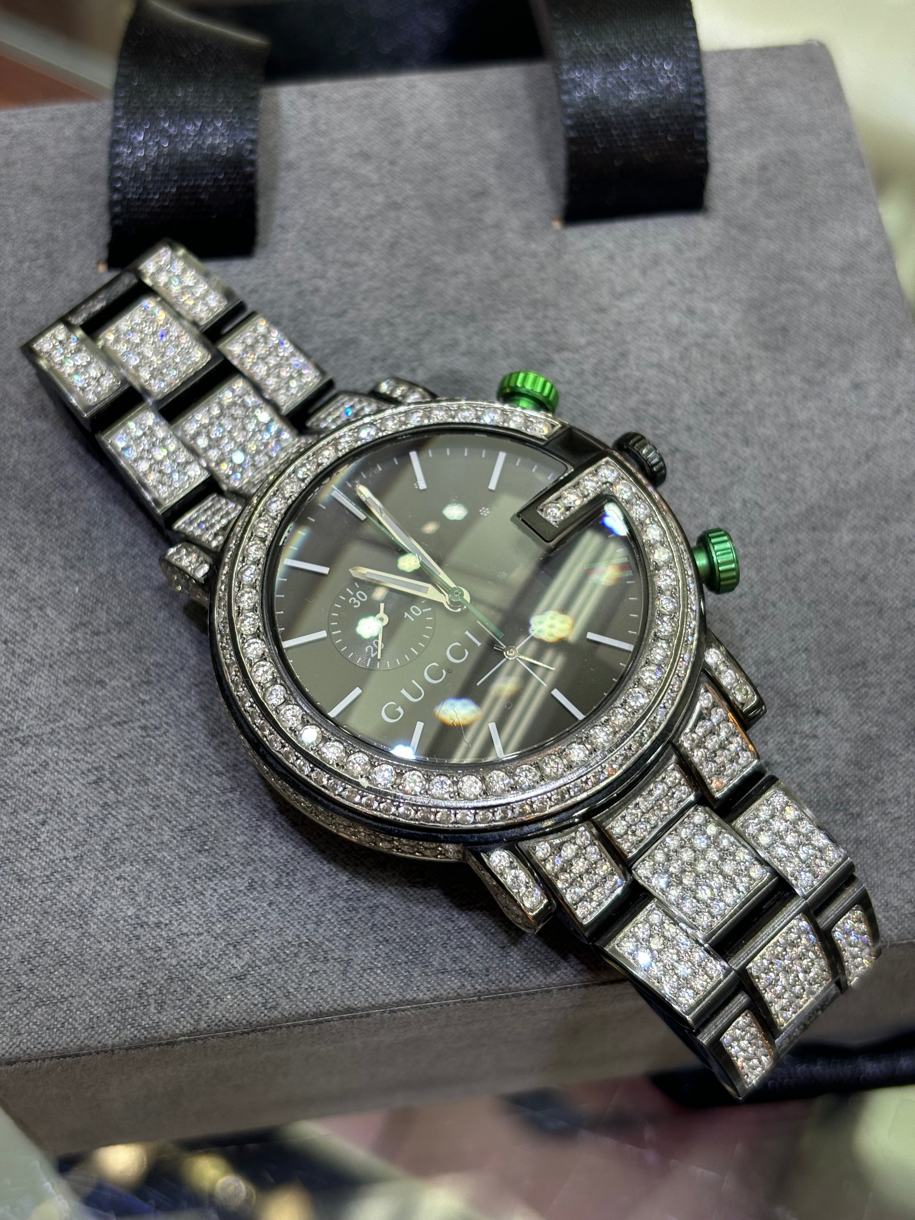 GUCCI VVS-1 NATURAL DIAMOND BUSTDOWN QUARTZ WATCH 11.00CTW