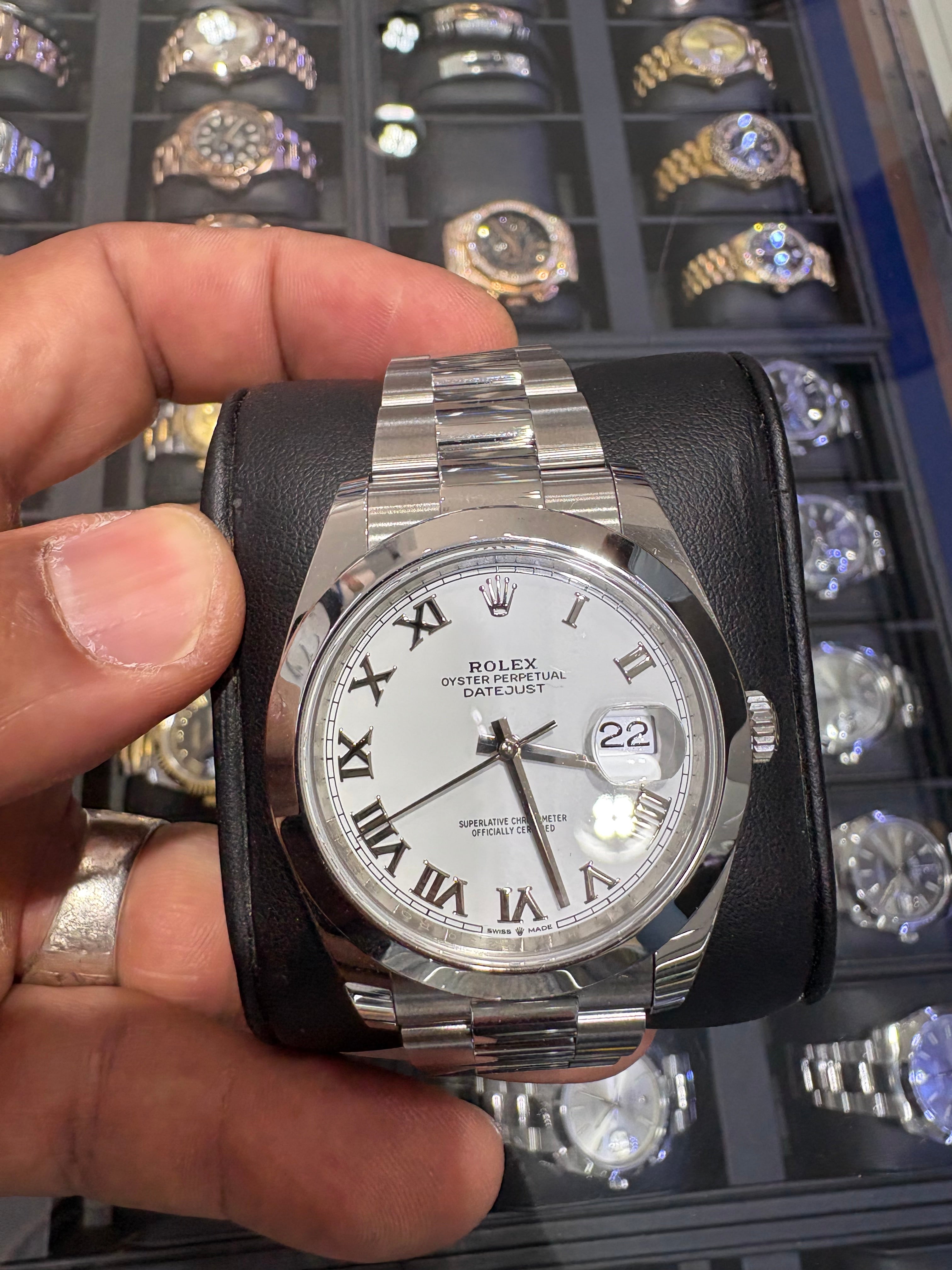 ROLEX DATEJUST 41MM | STAINLESS STEEL | OYSTER BRACELET | WHITE ROMAN DIAL | 2024 FULL SET