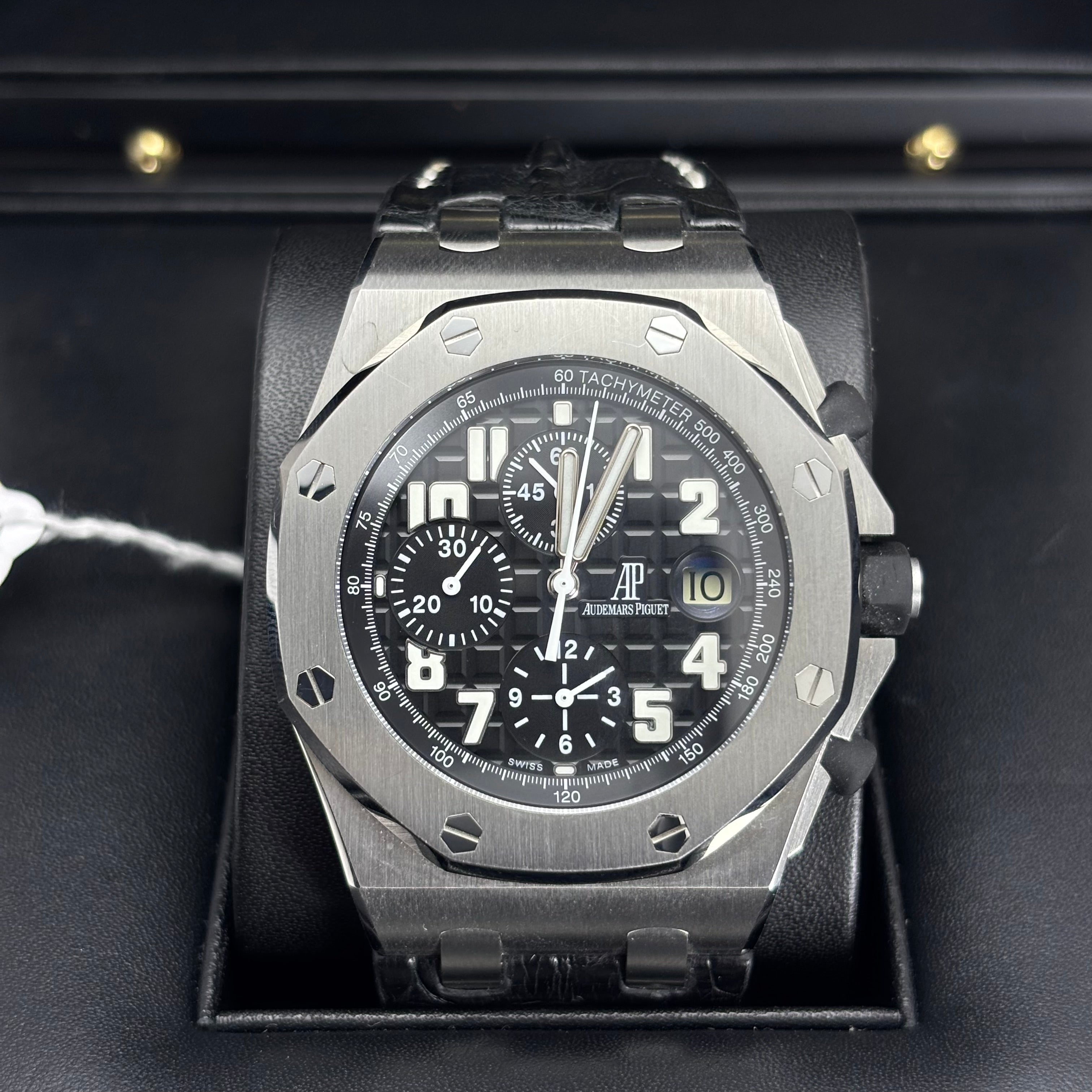 Pre-owned 42mm Audemars Piguet Royal Oak Offshore Chronograph Ref.26020ST