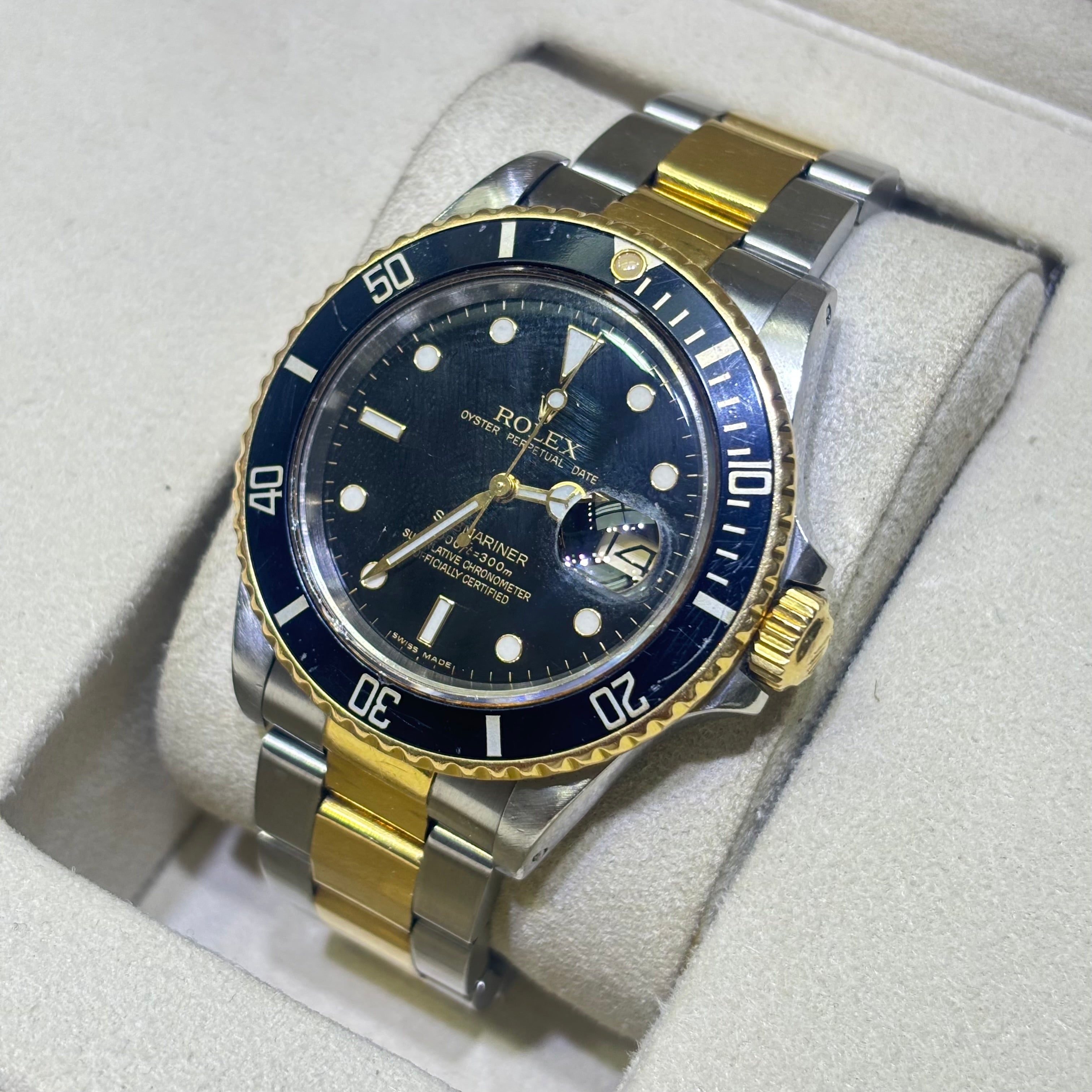 Pre-Owned 40MM Rolex Submariner 16613LN