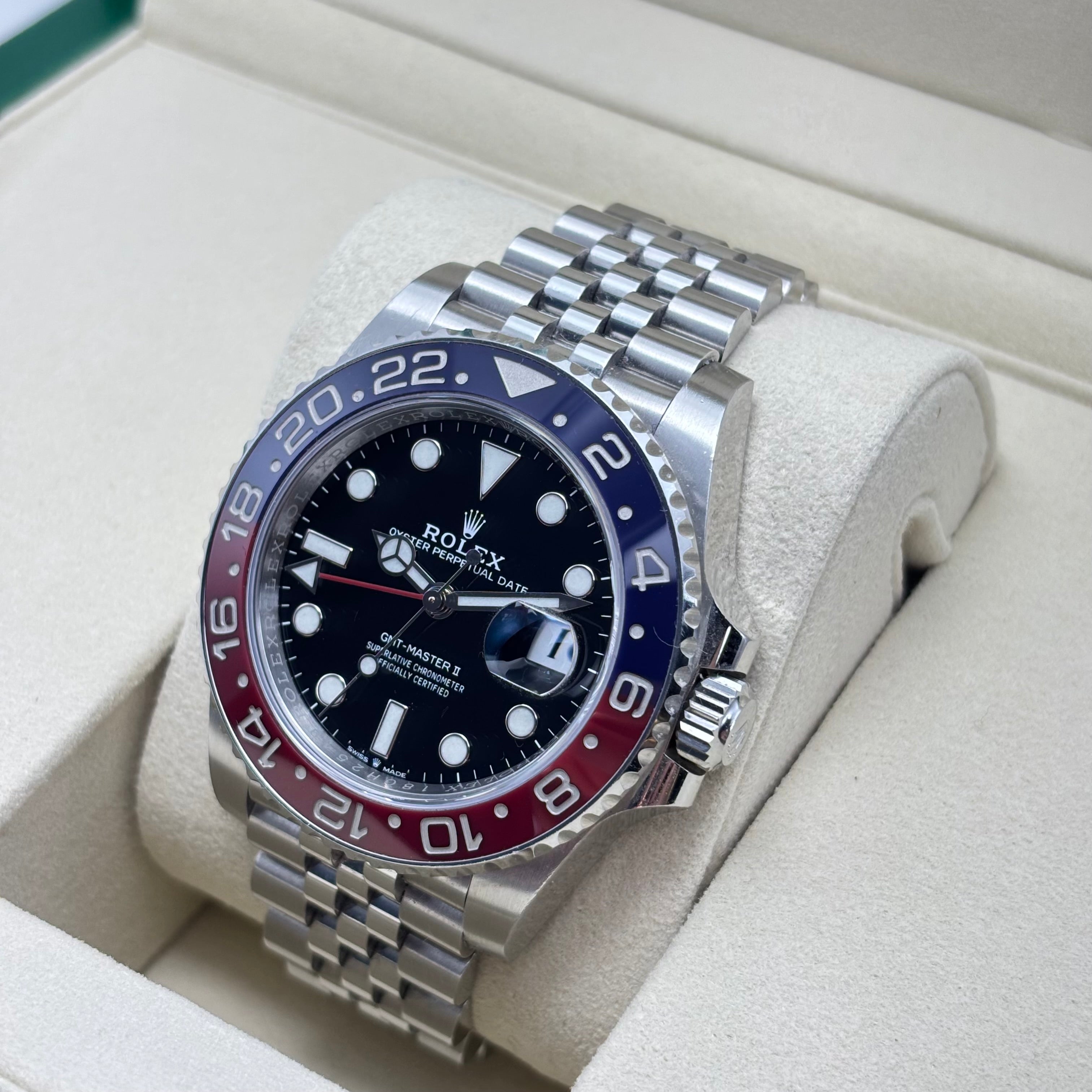 2022 year  40MM ROLEX GMT-MASTER 2(PEPSI)CERAMIC BEZEL JUBILEE BRACELET (REF.126710BLRO)box , card